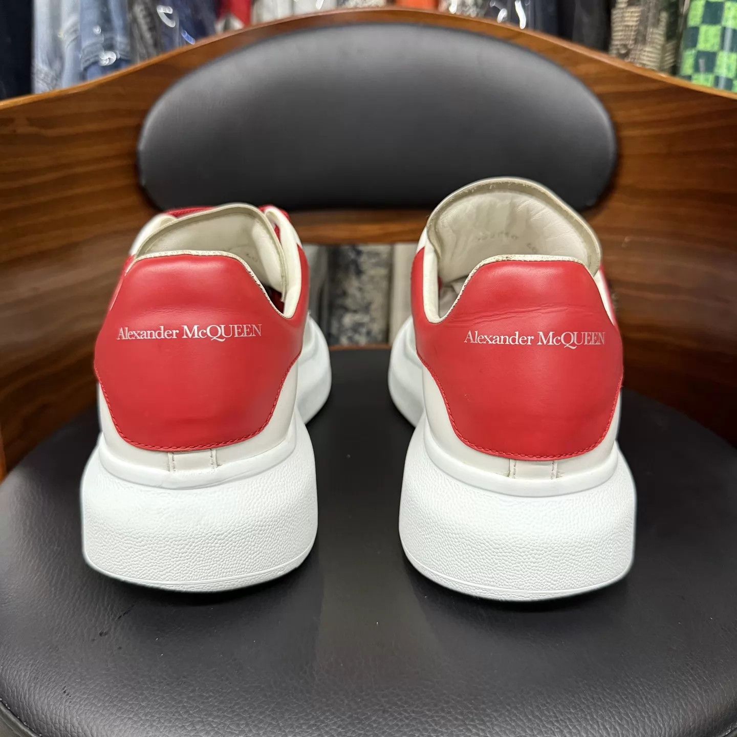 Alexander McQueen McQ White Red Crystal VIP 40 Light Use Excellent Size US 7 / EU 40 - 3 Thumbnail