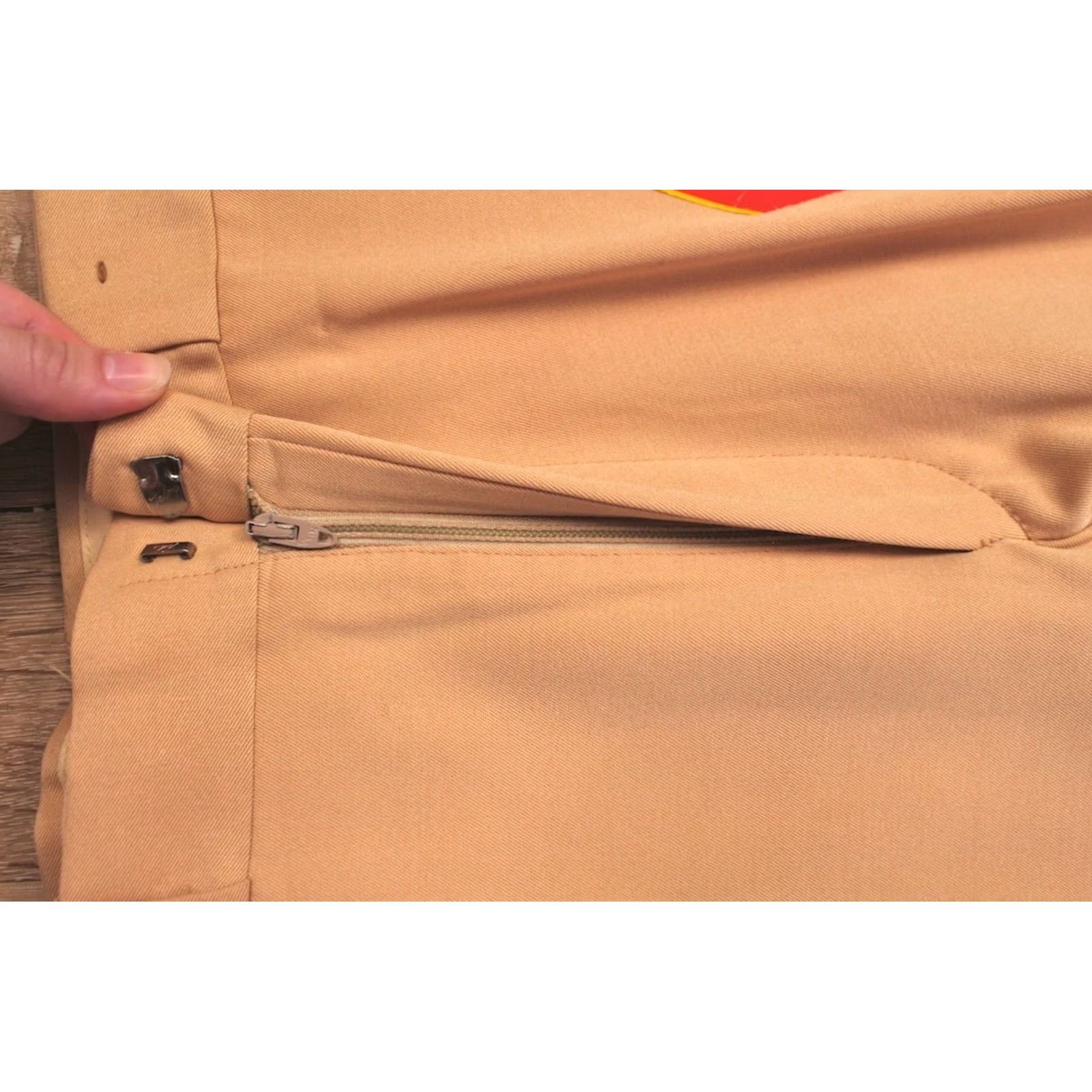 Bell VINTAGE Men's VTG NOS 1970s Khaki Flare Pants 32x32.5 70s Disco Bell Bottoms Male Size US 32 / EU 48 - 7 Thumbnail