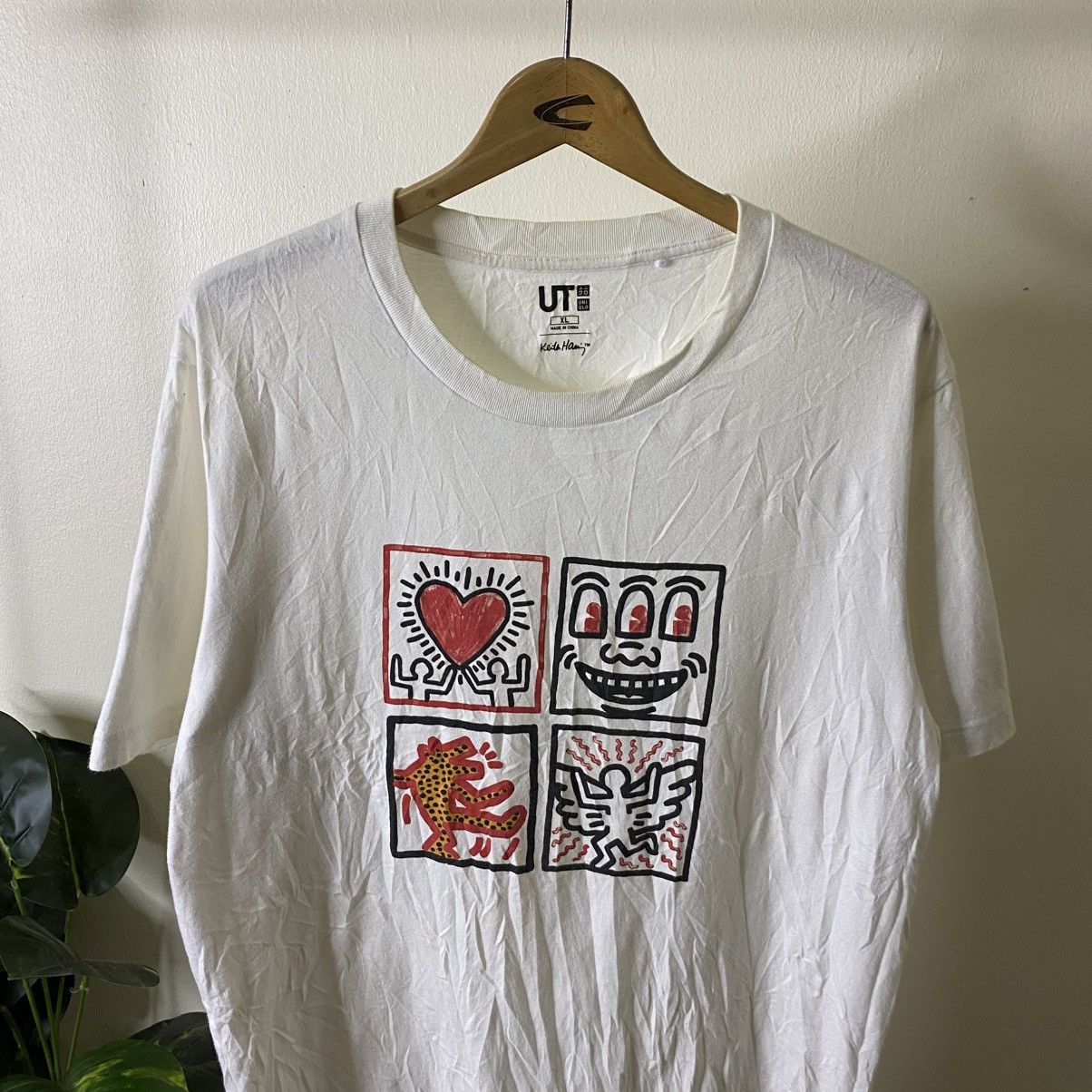 Keith Haring Keith Haring Artwork x Uniqlo UT Collaboration T Shirt Size US L / EU 52-54 / 3 - 2 Thumbnail