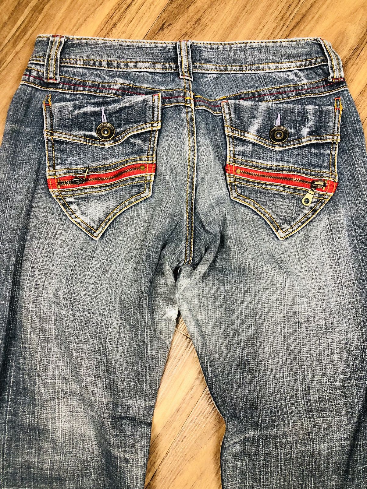 BCBGeneration B.CB.G. Bootcut Jeans (33) Size 29" - 12 Thumbnail