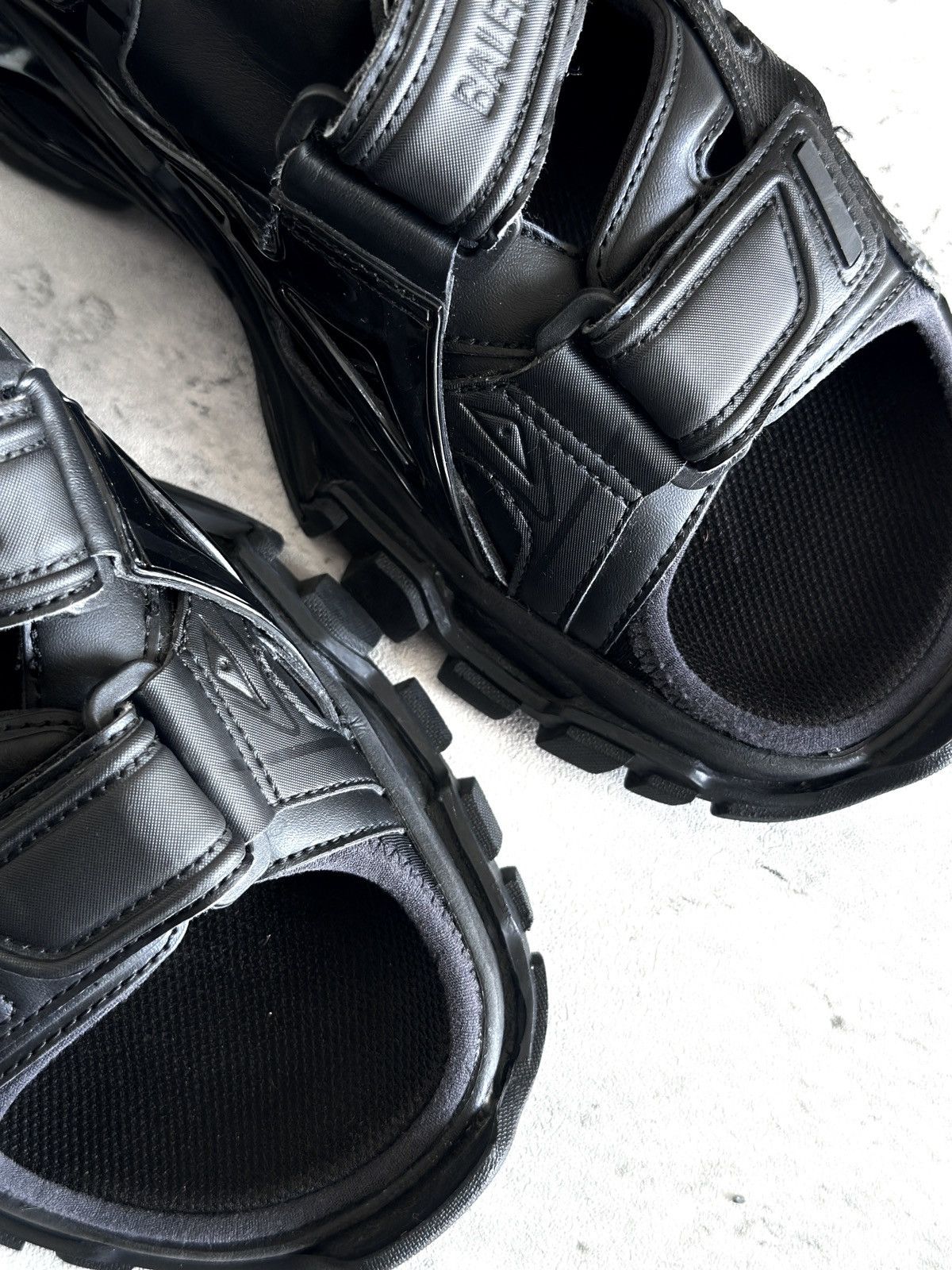 Balenciaga TRACK SANDALS Size US 8 / EU 41 - 17 Thumbnail