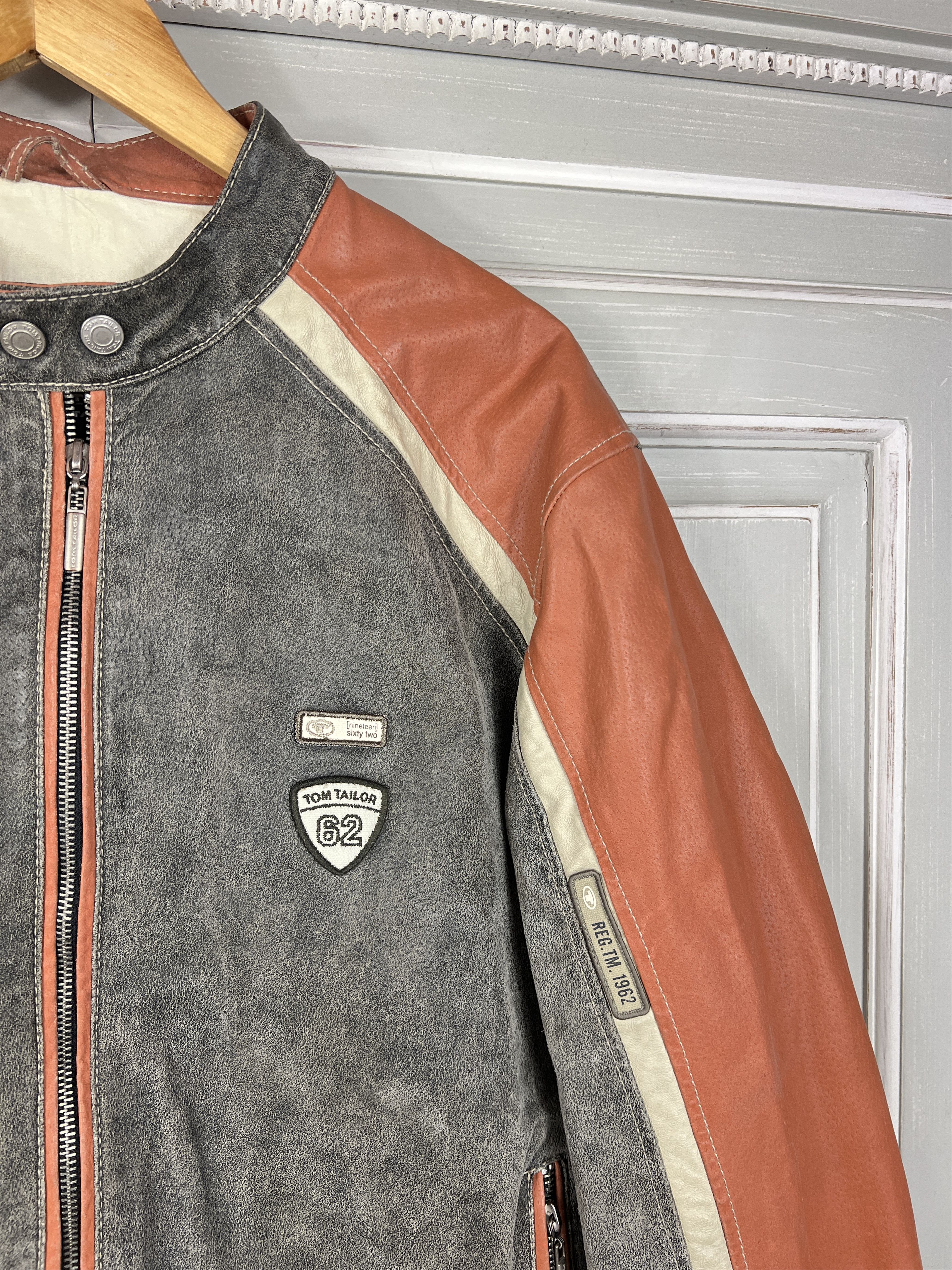 Tom Tailor TOM TAILOR LEATHER MOTO JACKET GRAY ORANGE SIZE L Size US L / EU 52-54 / 3 - 2 Thumbnail
