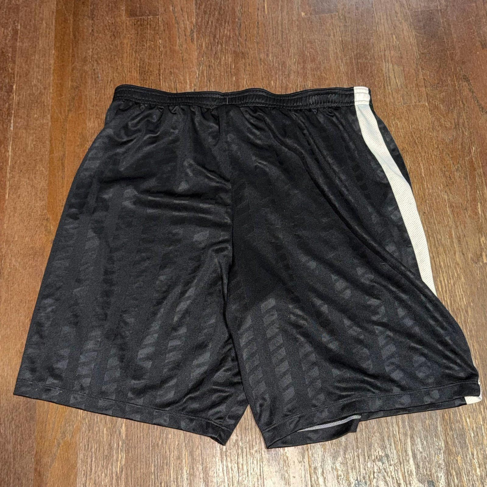Nike Nike DriFit Nylon Black Hoop Shorts Mens XL Y2K 90s Rare Size US 36 / EU 52 - 4 Thumbnail