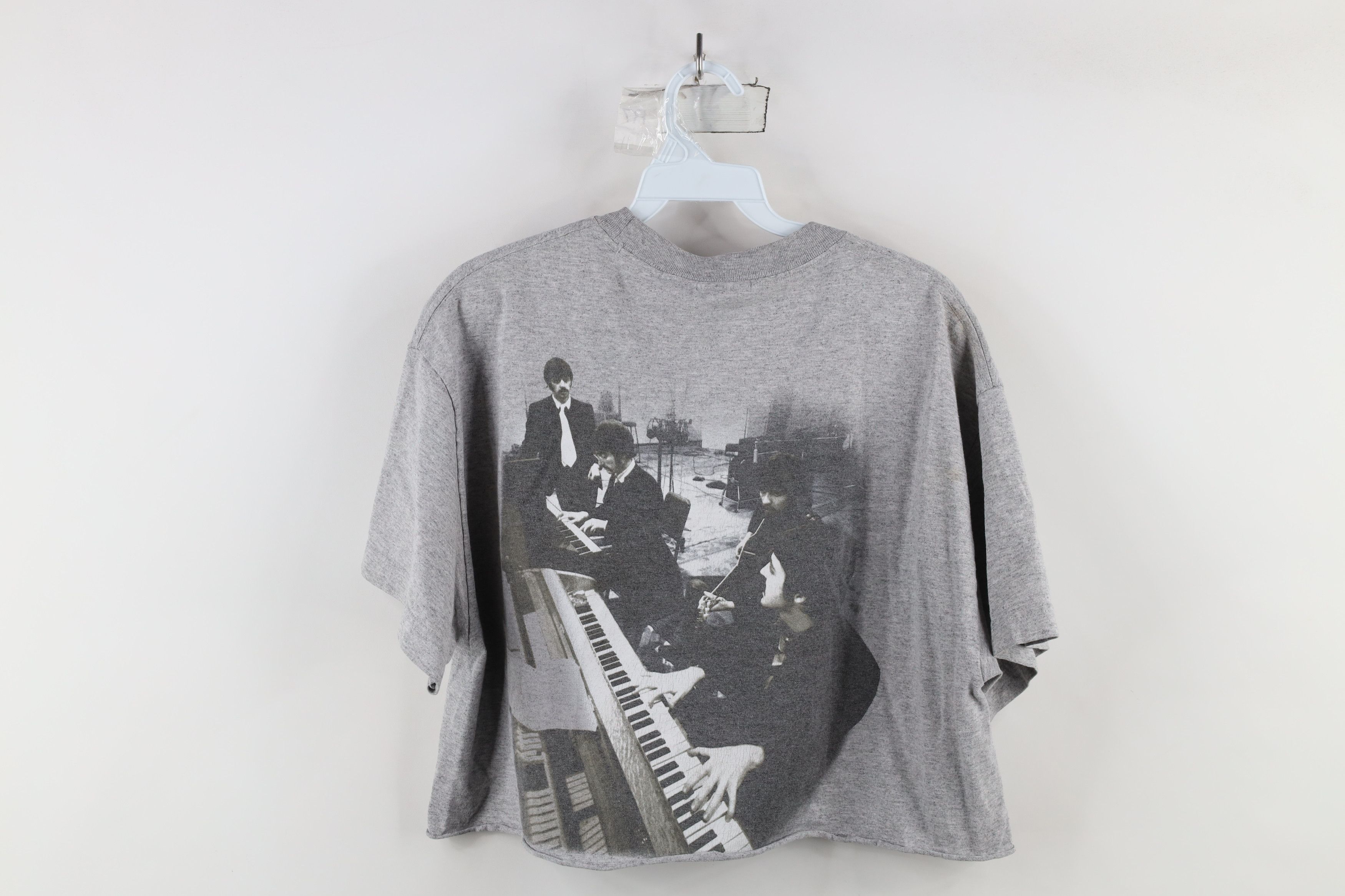 Vintage Vintage Y2K 2002 Cropped The Beatles Band T-Shirt Gray Size L / US 10 / IT 46 - 12 Thumbnail