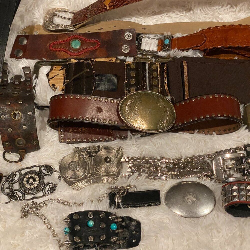 Other Vintage Lot of Leather Belts Accesories & Belt Buckles Cuff Size ONE SIZE - 1 Thumbnail
