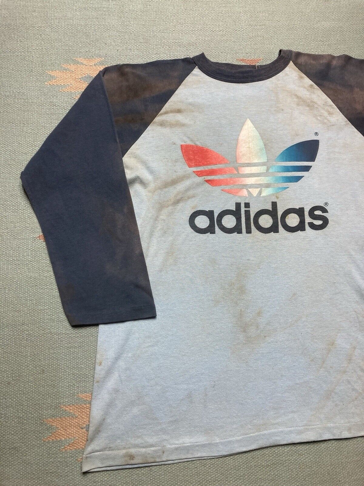 Adidas × Vintage 80s graphic t shirt adidas trefoil rainbow raglan fade large Size US L / EU 52-54 / 3 - 3 Thumbnail