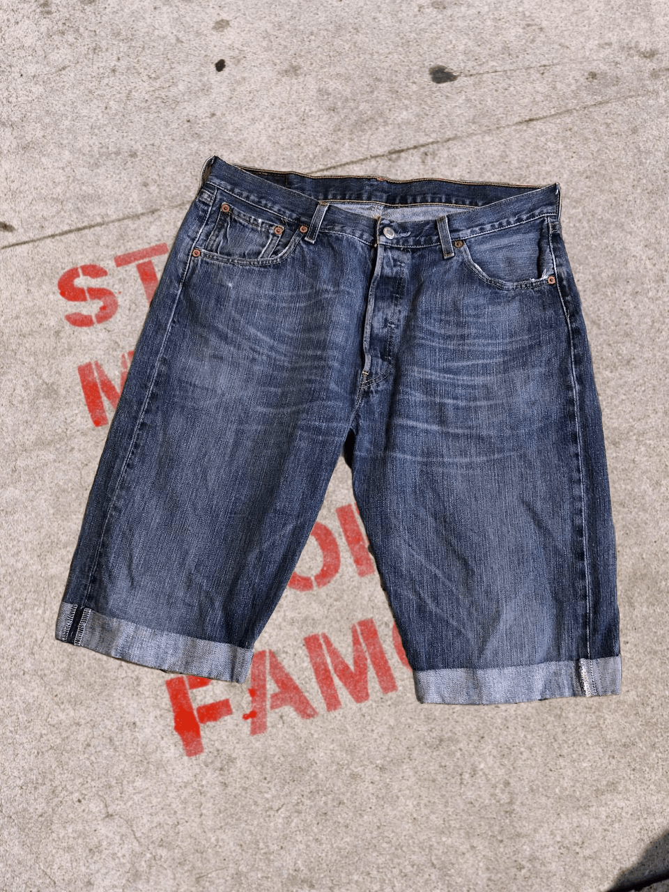 Levi's Levi's 501 Button Fly Cuffed Denim Shorts Blue Men's Size US 36 / EU 52 - 1 Thumbnail