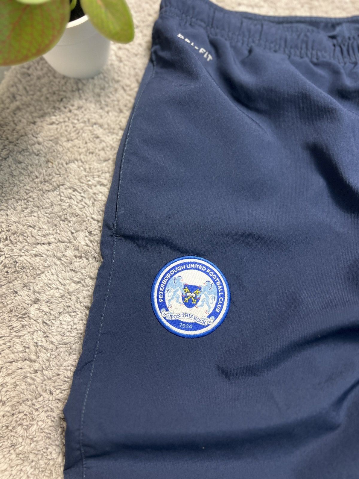Nike × Vintage Y2K Vintage Nike Track Pants Rare Size US 32 / EU 48 - 4 Thumbnail