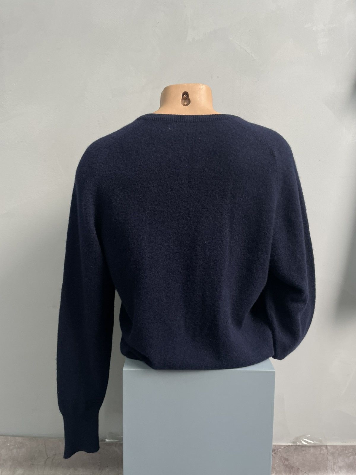 Burberry English classic Burberrys v neck wool sweater archive 2000s Size US M / EU 48-50 / 2 - 7 Thumbnail