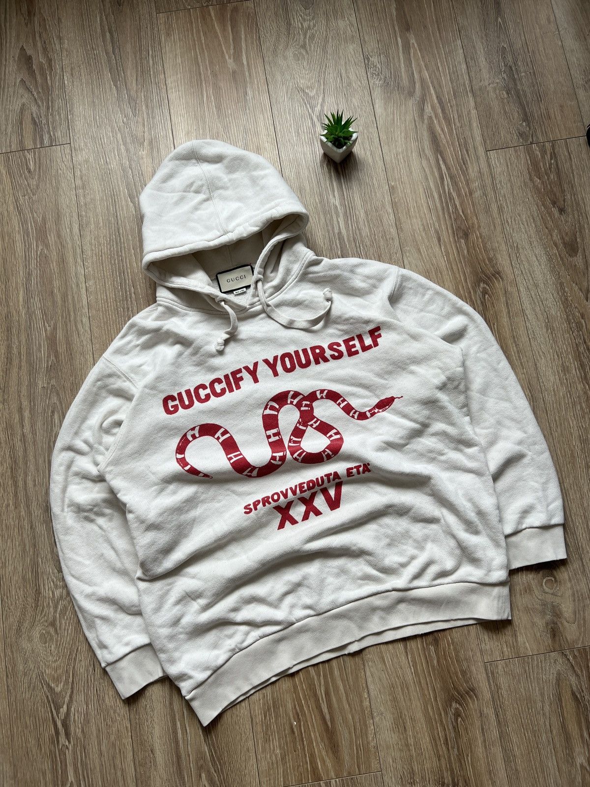 Esquim Guccify Sweater USED AUTHENTIC GUCCI IVORY WHITE CREAM