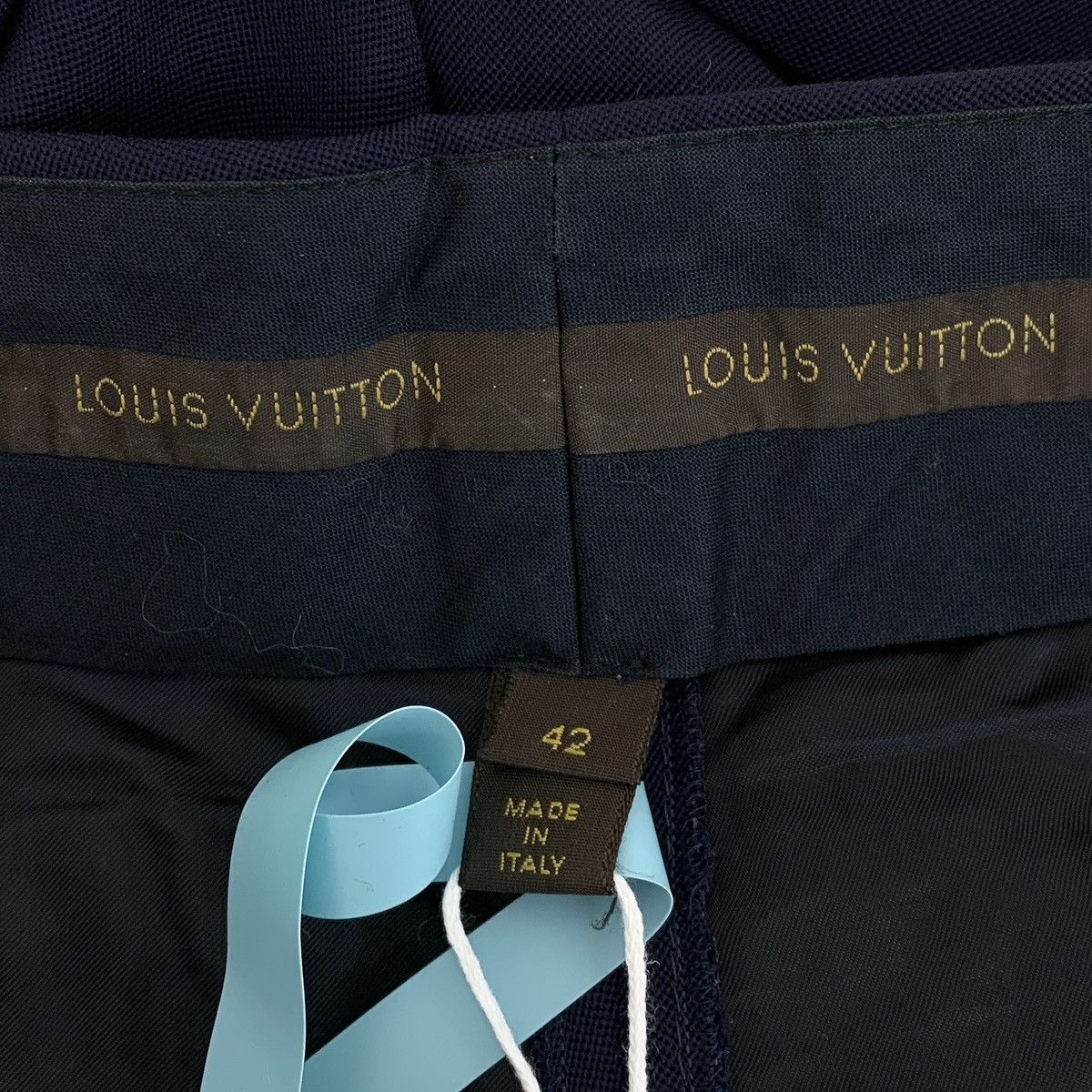 Louis Vuitton Louis Vuitton Dark Blue Wool Casual Shorts K26WX Size 28" / US 6 / IT 42 - 6 Thumbnail