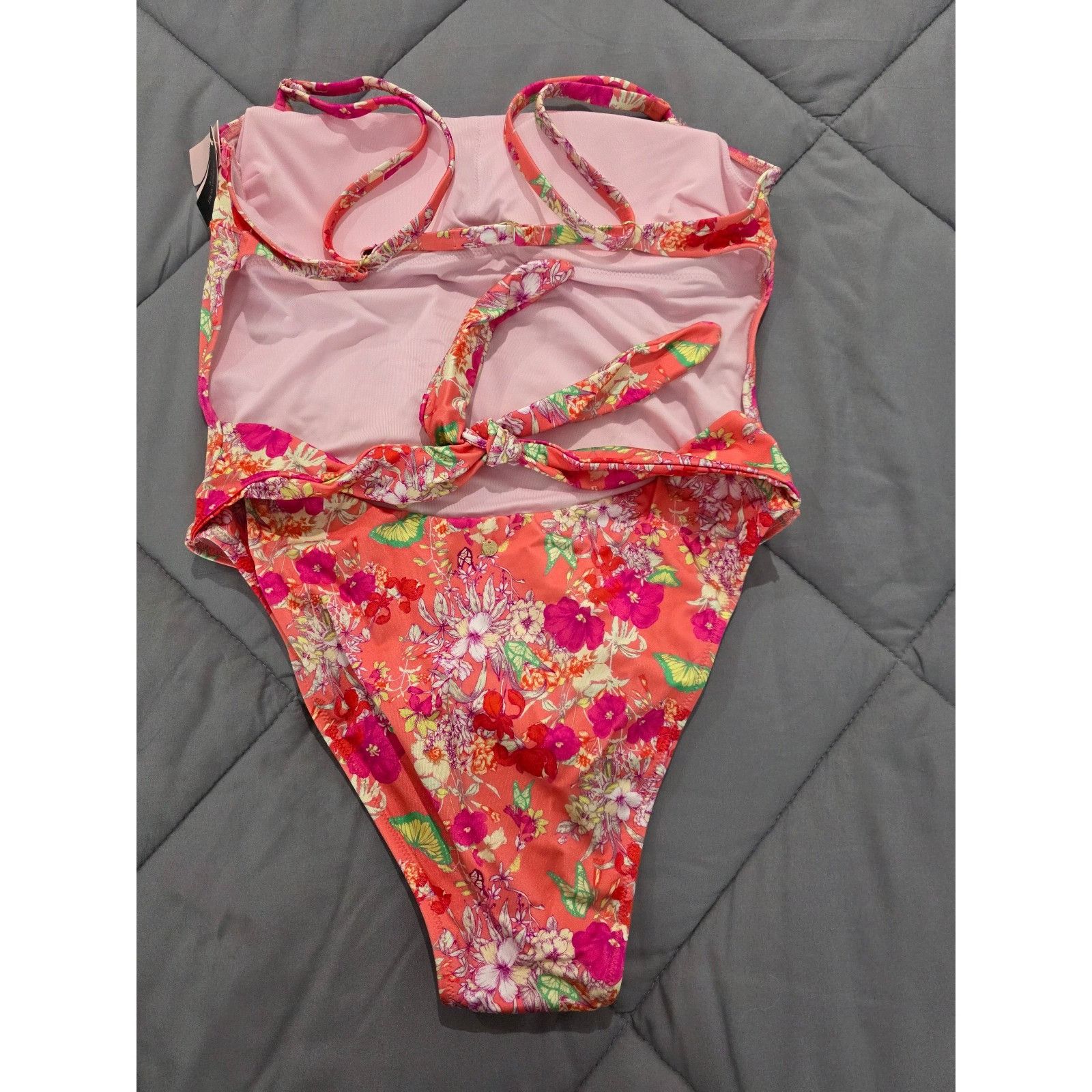Victoria's Secret NWT Victoria's Secret Sz M One Piece Removable Padded Floral Size ONE SIZE - 4 Thumbnail