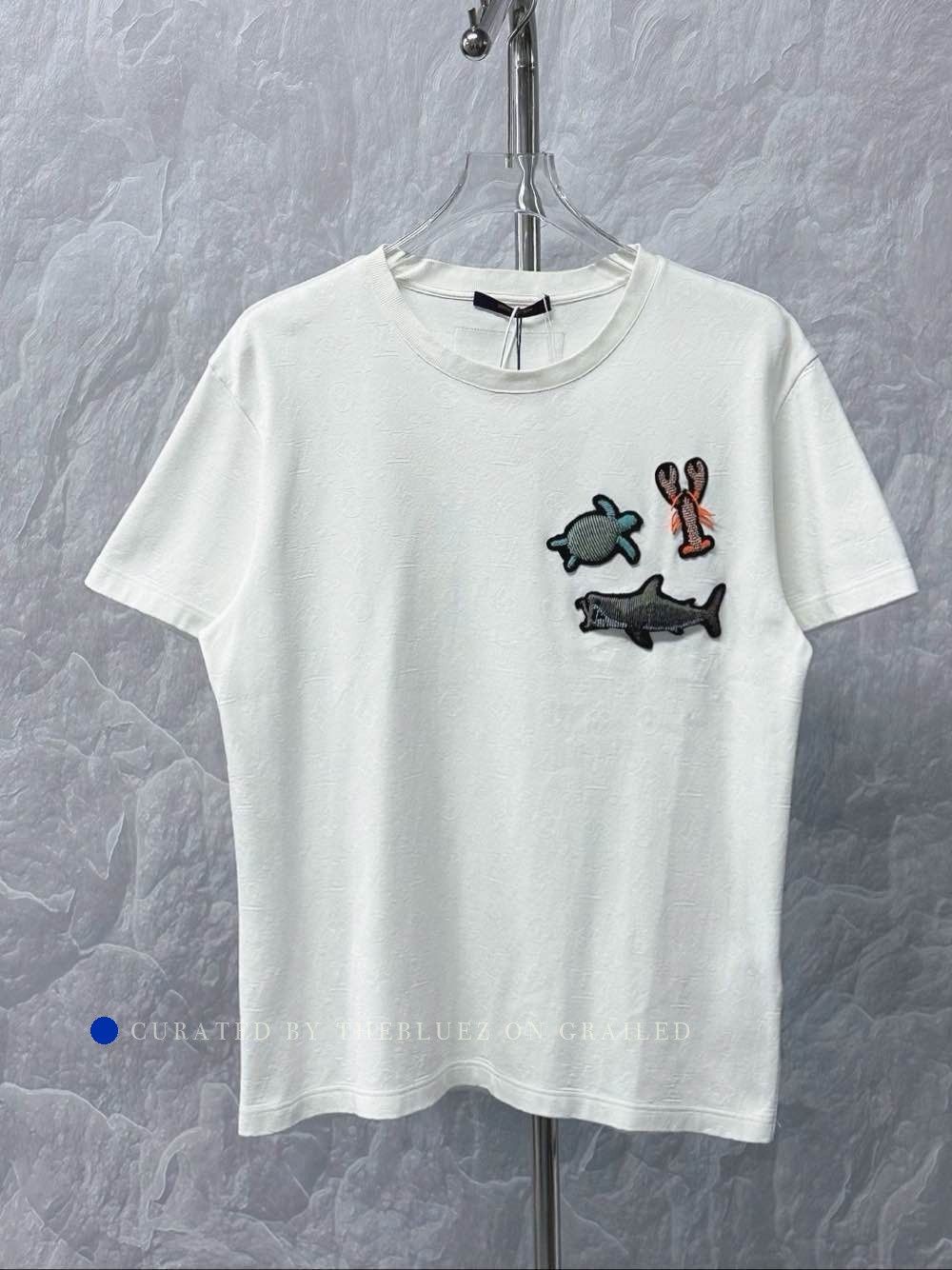 Louis Vuitton Unique Beaded Animal Print Tee in White Size US L / EU 52-54 / 3 - 1 Thumbnail