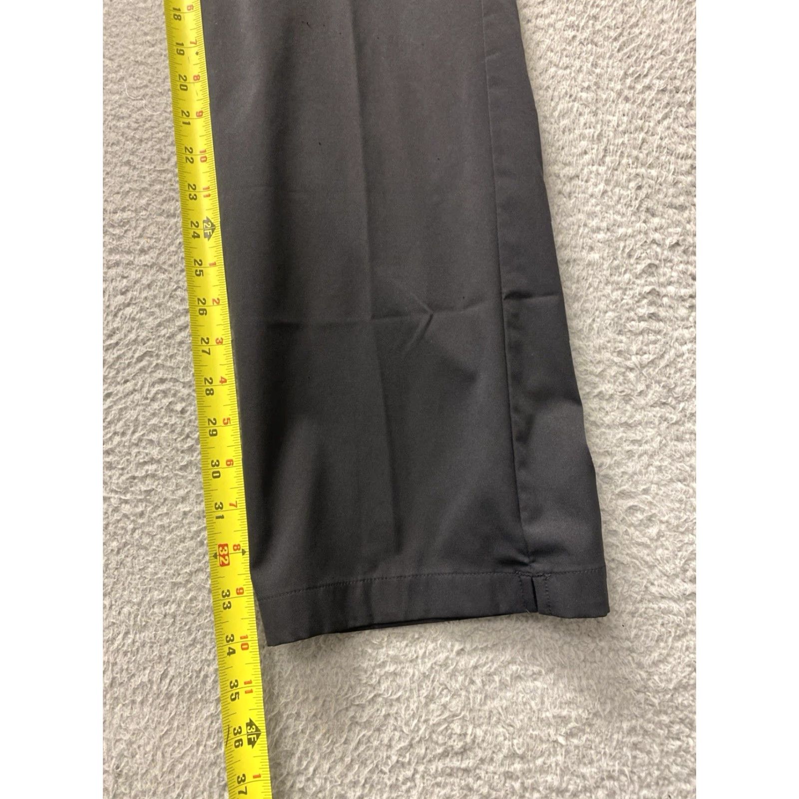Adidas Adidas Golf Pants Mens 38x34 Black Lightweight Chino Polyester Casual Pants Mens 34 Inseam Size US 38 / EU 54 - 4 Thumbnail