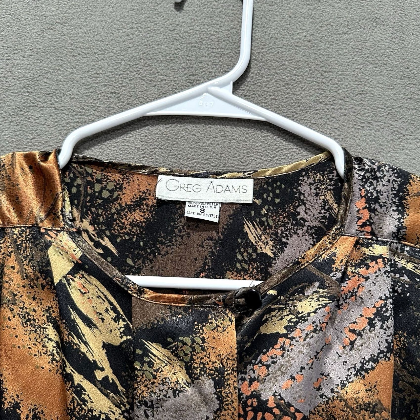 Vintage VINTAGE Greg Adams Shirt Womens 8 Bronze Black Geometric Abstract Button Front EUC Size M / US 6-8 / IT 42-44 - 3 Thumbnail
