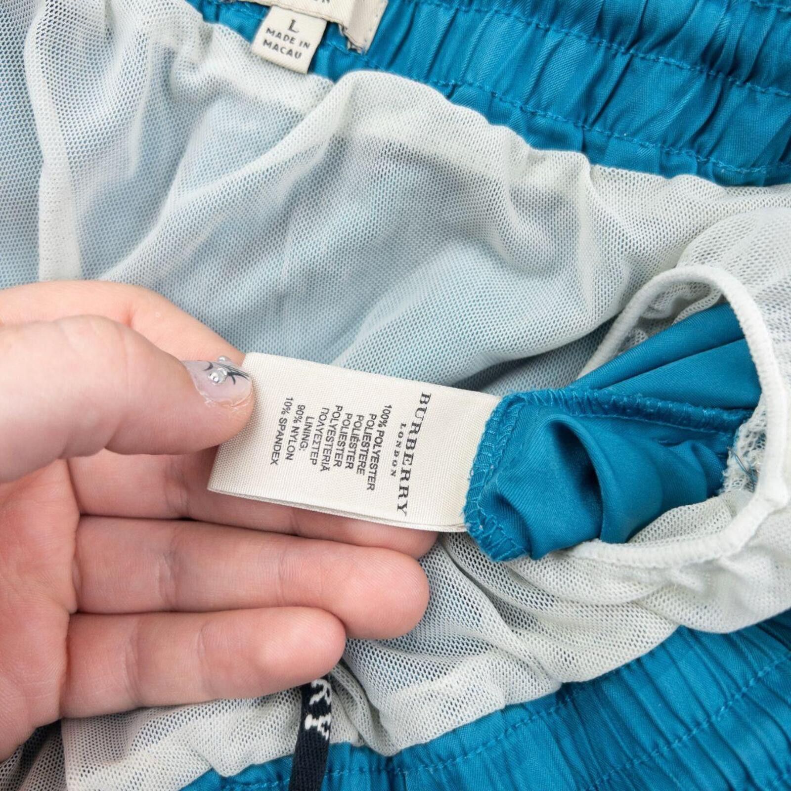 Burberry Vintage 2000s Burberry Nova Check Swim Shorts Size L Size US 34 / EU 50 - 4 Thumbnail