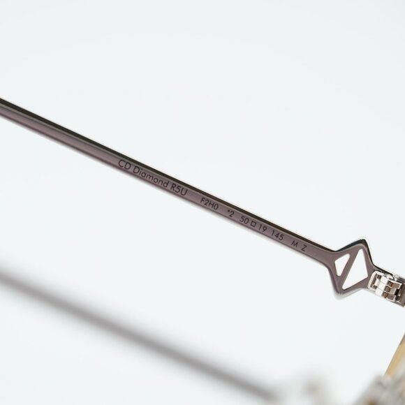 Dior Dior CD DIAMOND R5U F2H0 Sunglasses Gold/Silver Oval Frame Size ONE SIZE - 3 Thumbnail