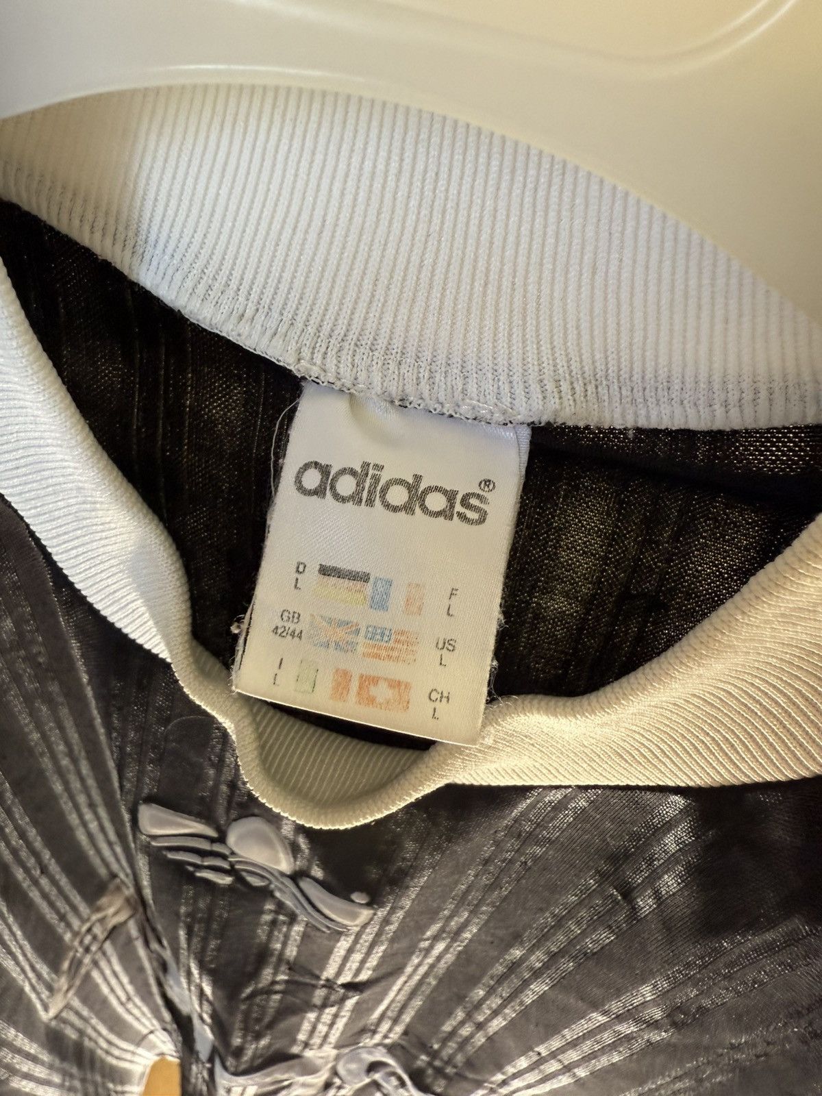 Adidas Vintage 90-s adidas jersey size-L Size US L / EU 52-54 / 3 - 4 Thumbnail
