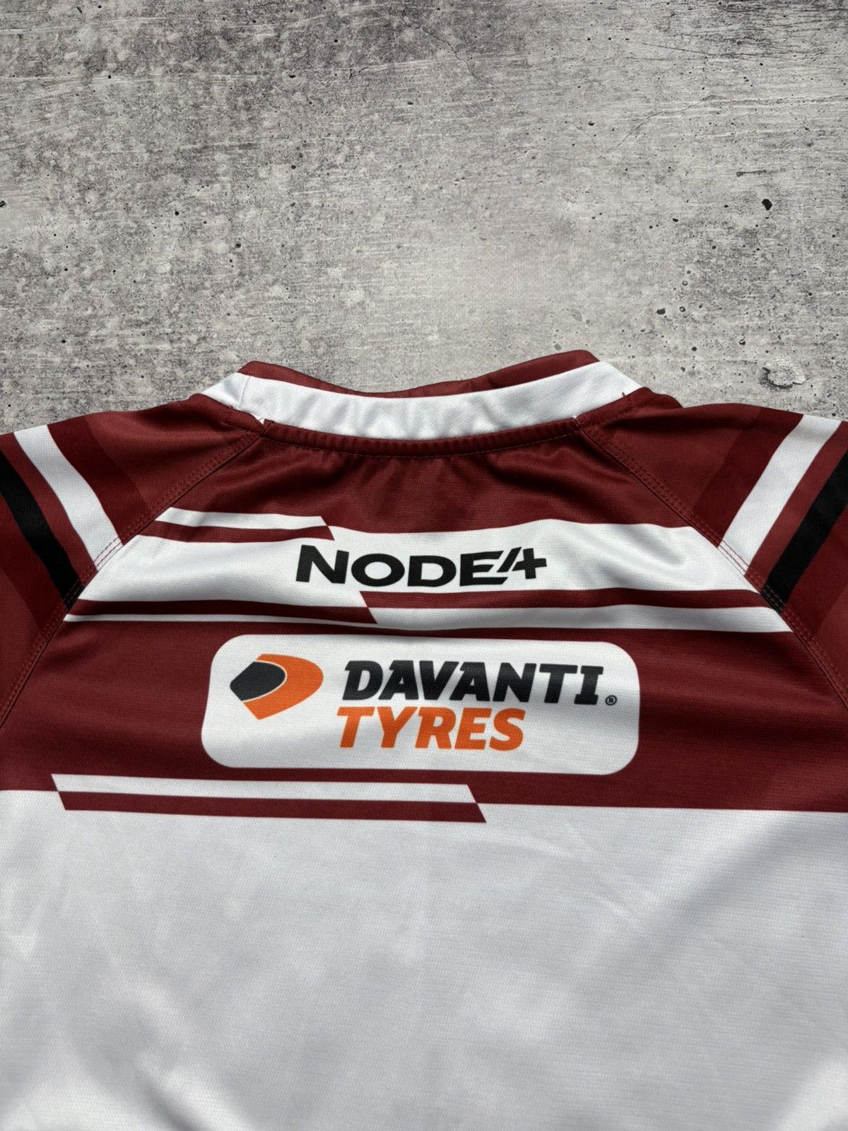 Kappa Squad Signed Wigan Warriors 2025 Home Shirt Size US S / EU 44-46 / 1 - 8 Thumbnail