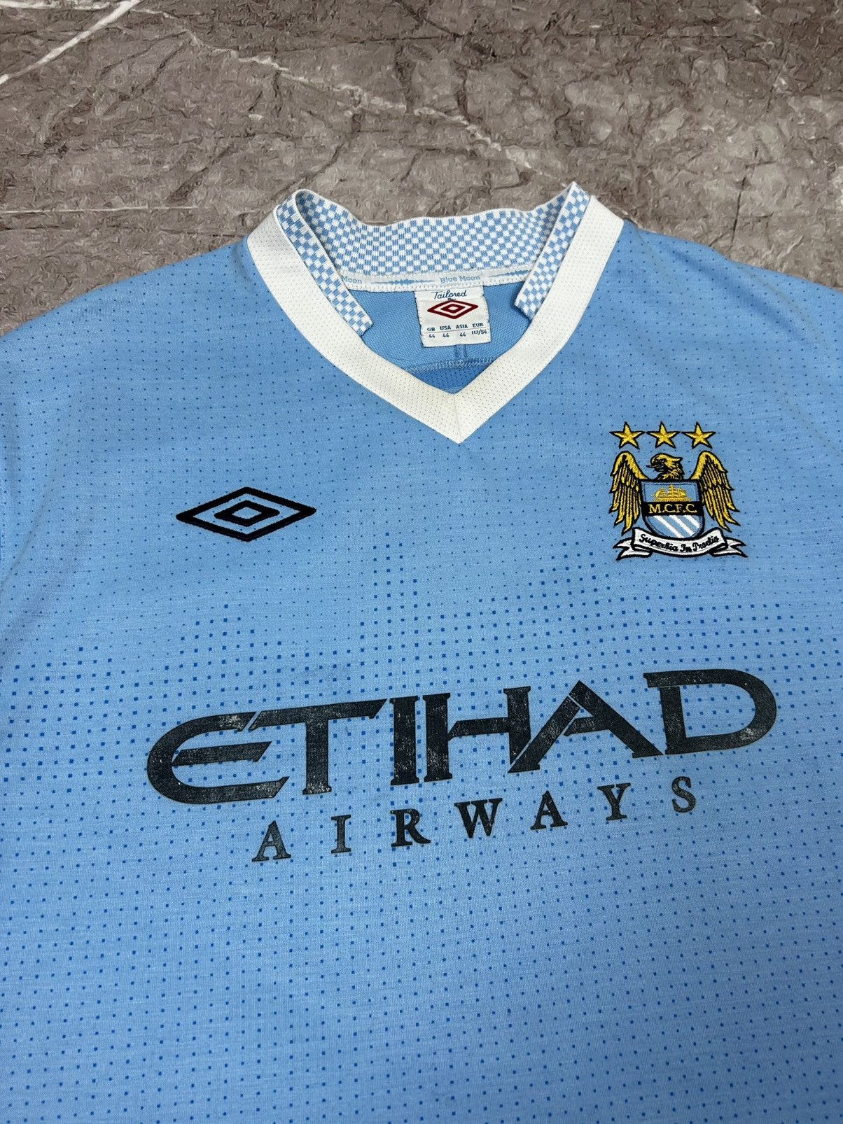 Umbro 2011 Vintage Manchester City Umbro SoccerJersey Long Sleeve Size US L / EU 52-54 / 3 - 4 Thumbnail
