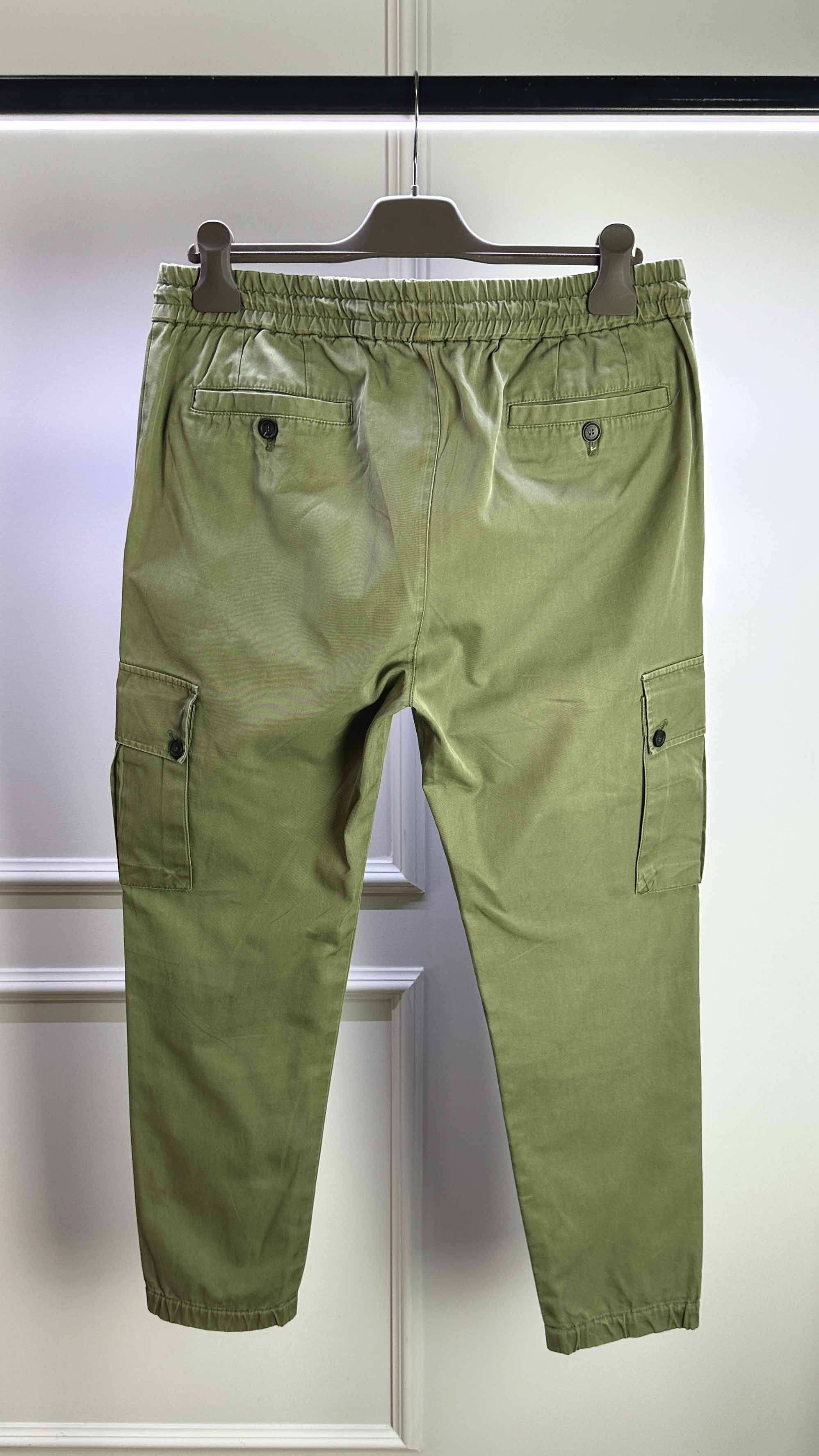 Valentino Men's pants VALENTINO GARAVANI Size US 32 / EU 48 - 3 Thumbnail
