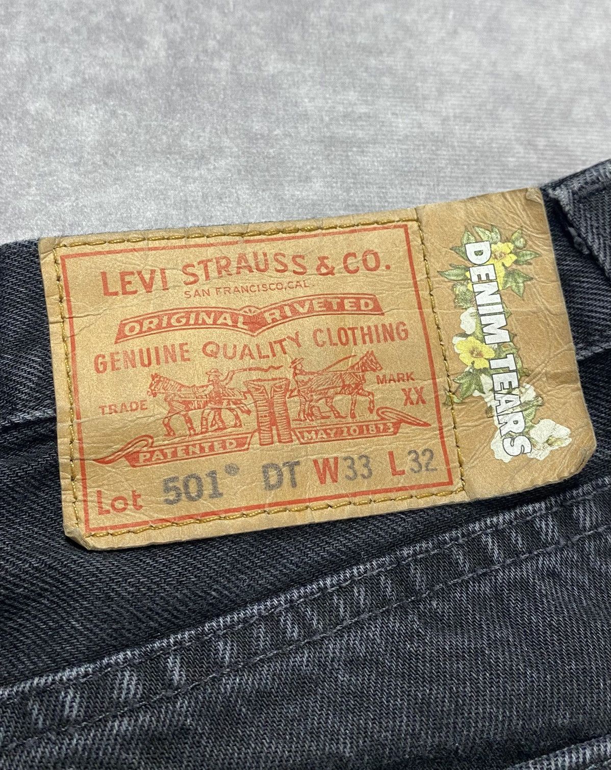 DENIM TEARS × Levi's Denim Tears x Levi’s 501 Straight Leg Black Denim Jeans Size US 31 - 3 Thumbnail