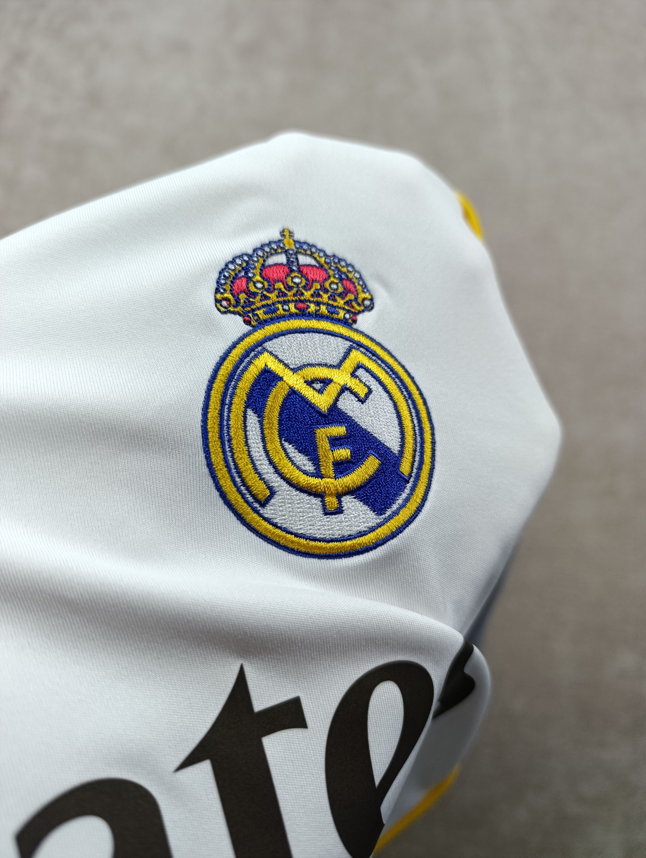 Adidas Adidas #10 MBAPPE Real Madrid 25/26 Home Jersey White Size US S / EU 44-46 / 1 - 8 Thumbnail