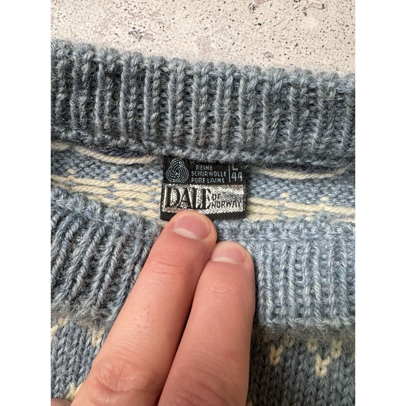Dale Of Norway Vintage 90s Dale Of Norway Wool Multicolour Jumper Pullover Size US L / EU 52-54 / 3 - 8 Thumbnail