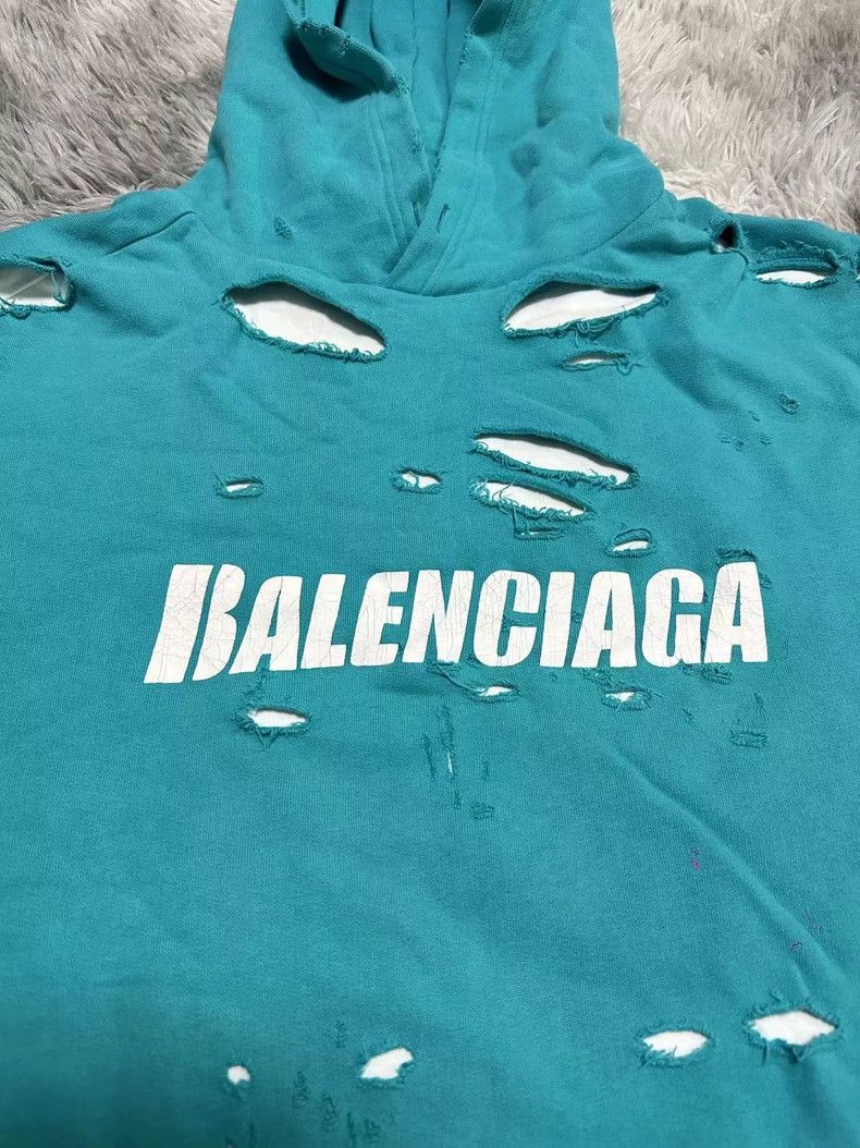 Balenciaga Balenciaga Lake blue destroys double sweater hoodie Size US XS / EU 42 / 0 - 3 Thumbnail