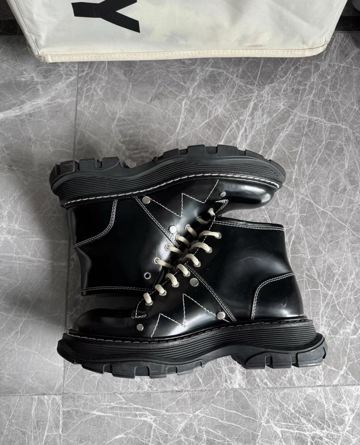 Alexander McQueen Alexander McQueen round-toe ankle boots K6 Size US 6 / IT 36 - 5 Thumbnail