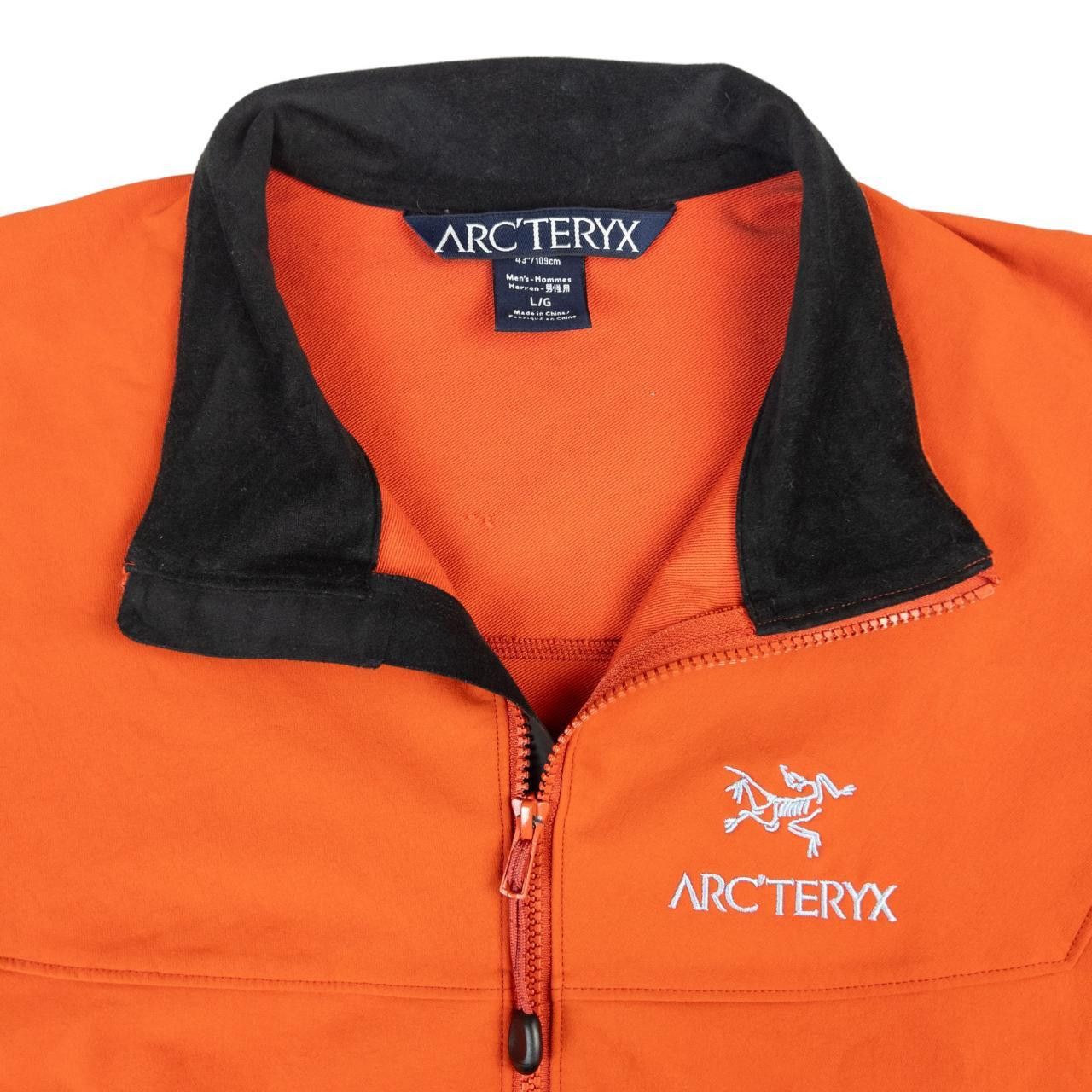 Arc'teryx Vintage Arcteryx Zip Up Jacket Size L Size US L / EU 52-54 / 3 - 4 Thumbnail