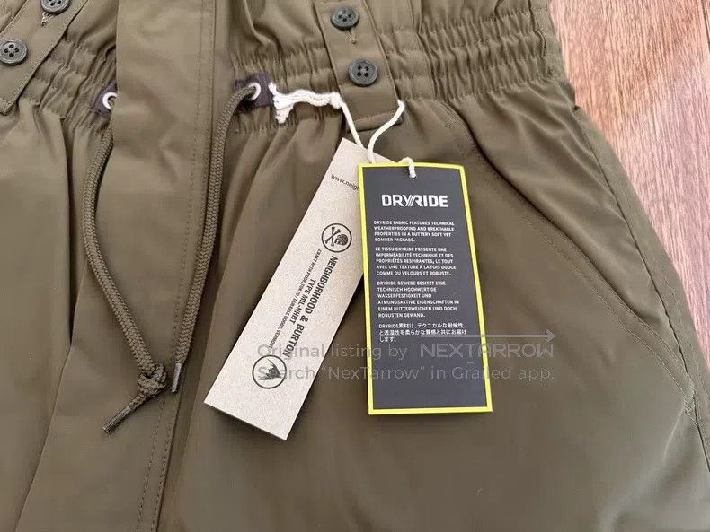 Neighborhood Neighborhood size S pants Size US 27 - 3 Thumbnail