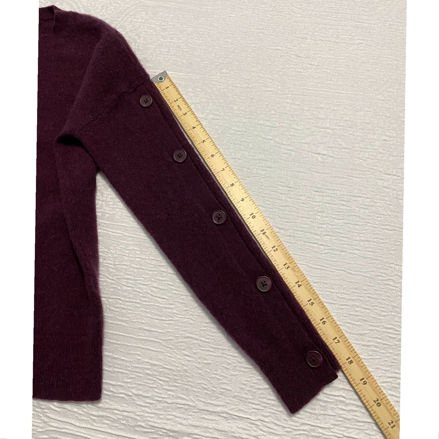 Vintage Halogen Purple 100% Cashmere Button Sleeve Sweater Size Small Size S / US 4 / IT 40 - 7 Thumbnail