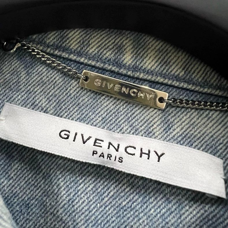 Givenchy Givenchy Star Print Denim Jacket Size US XS / EU 42 / 0 - 4 Thumbnail