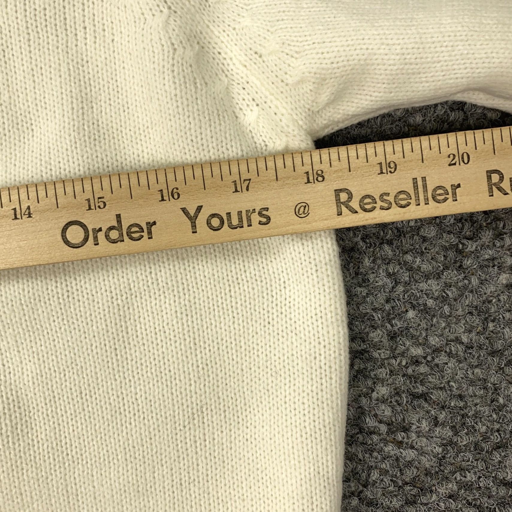 Vintage VINTAGE Cellini Sweater Cardigan Women Medium Hand Loomed Cable Knit Hong Kong 60s White Ladies Medium Vintage Knit Embellished 1960s Size M / US 6-8 / IT 42-44 - 7 Thumbnail