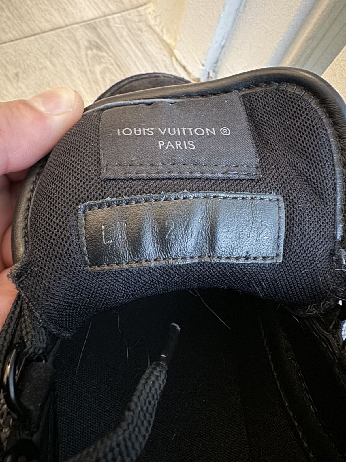 Louis Vuitton Louis Vuitton Trainer Sneakers Size US 9.5 / EU 42-43 - 8 Thumbnail