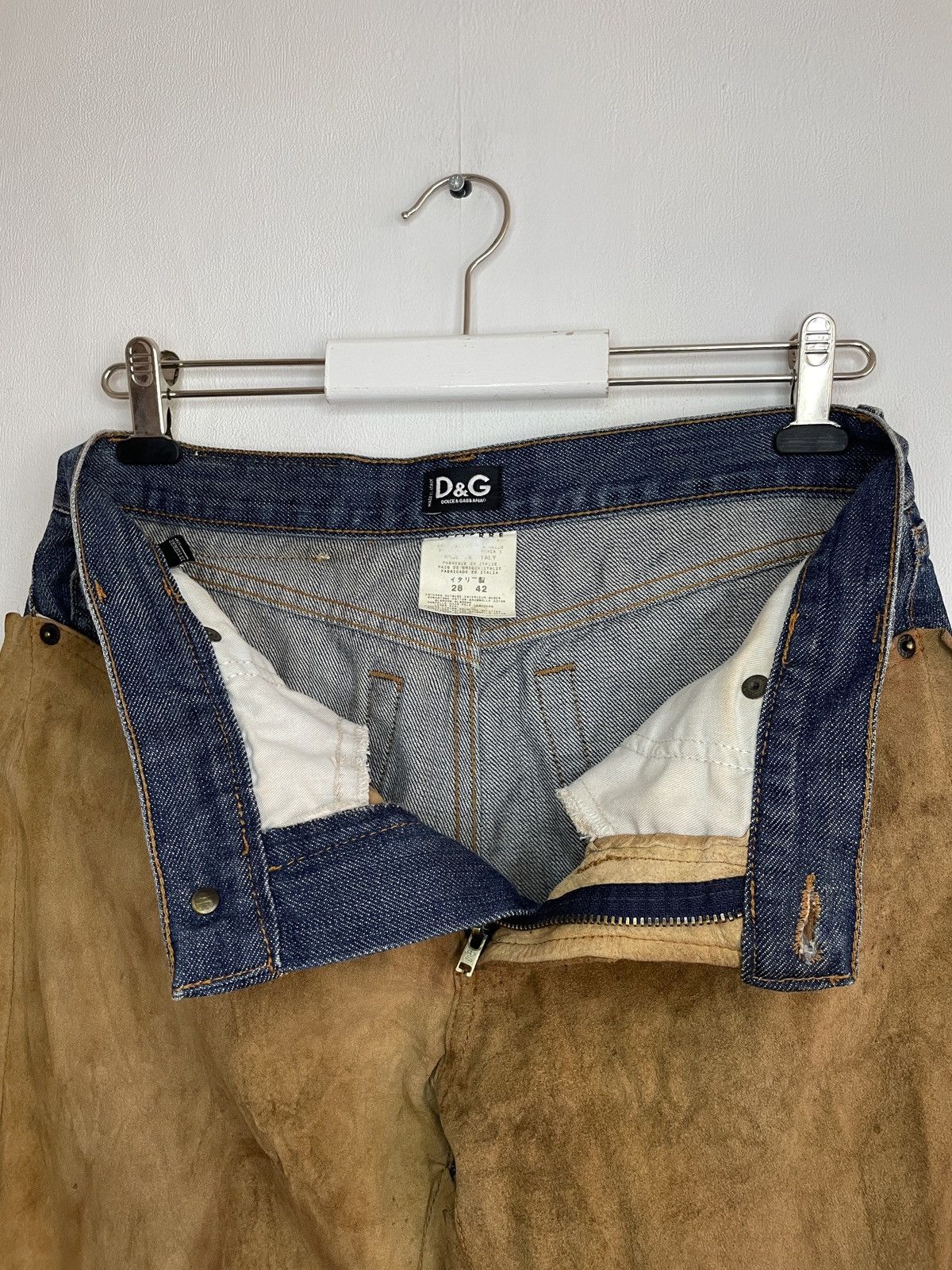 Dolce & Gabbana Dolce & Gabbana Suede Double-Sided Vintage Jeans Size 28" / US 6 / IT 42 - 7 Thumbnail