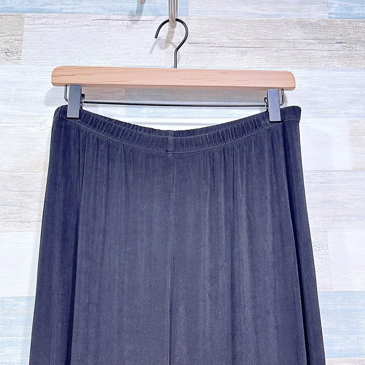 Chicos Chicos Travelers Side Pocket Pull On Pant Black High Rise 2 Size 30" / US 8 / IT 44 - 2 Thumbnail
