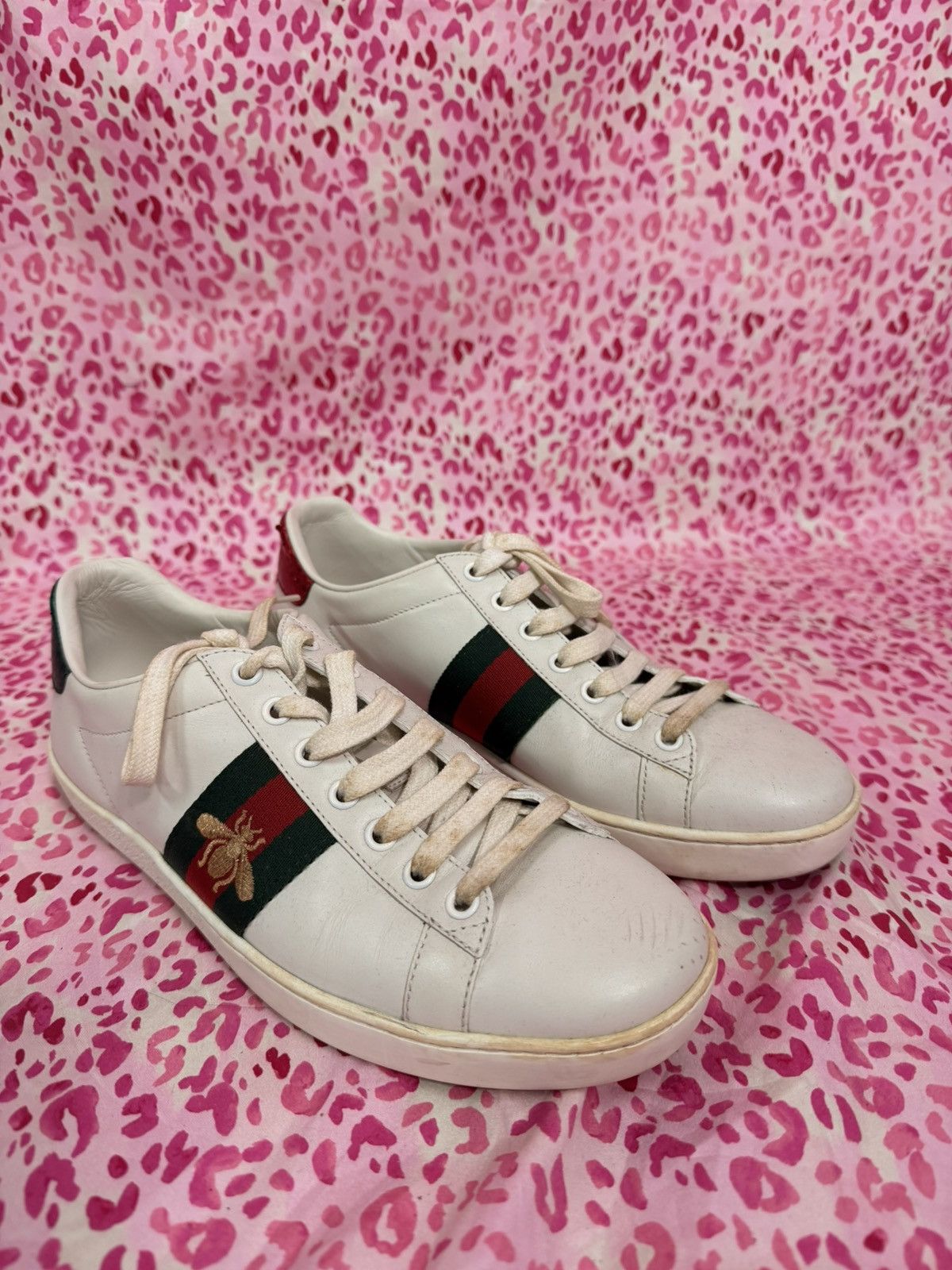 Gucci Gucci Ace Bee Sneaker Size US 8 / IT 38 - 1 Thumbnail