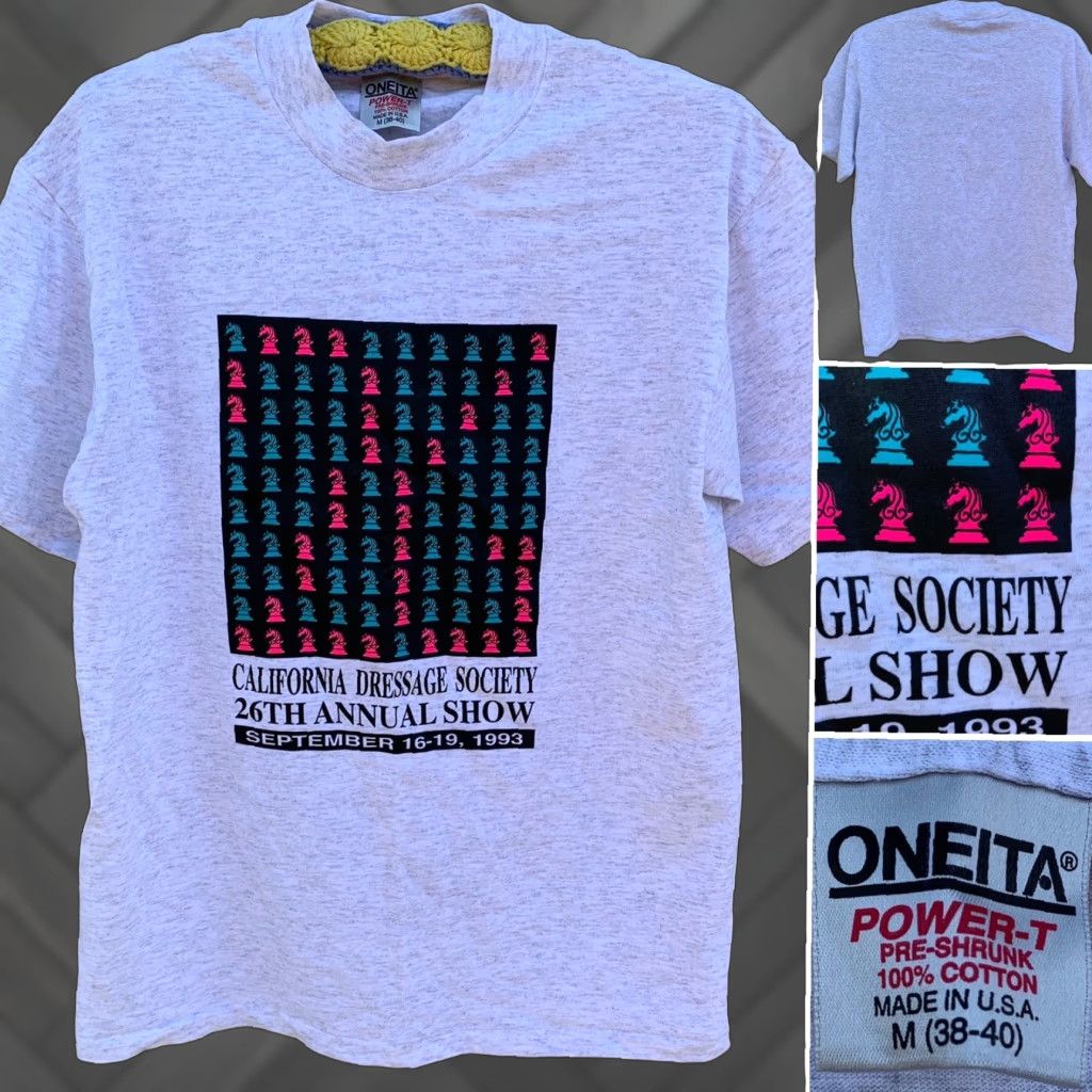 Vintage VINTAGE California Dressage Society 26th Annual Show 1993 t-shirt M Shirt Unisex Adults Gray Neon Graphic Print Horses Equestrian 1990s Mens Womens Size US M / EU 48-50 / 2 - 1 Thumbnail