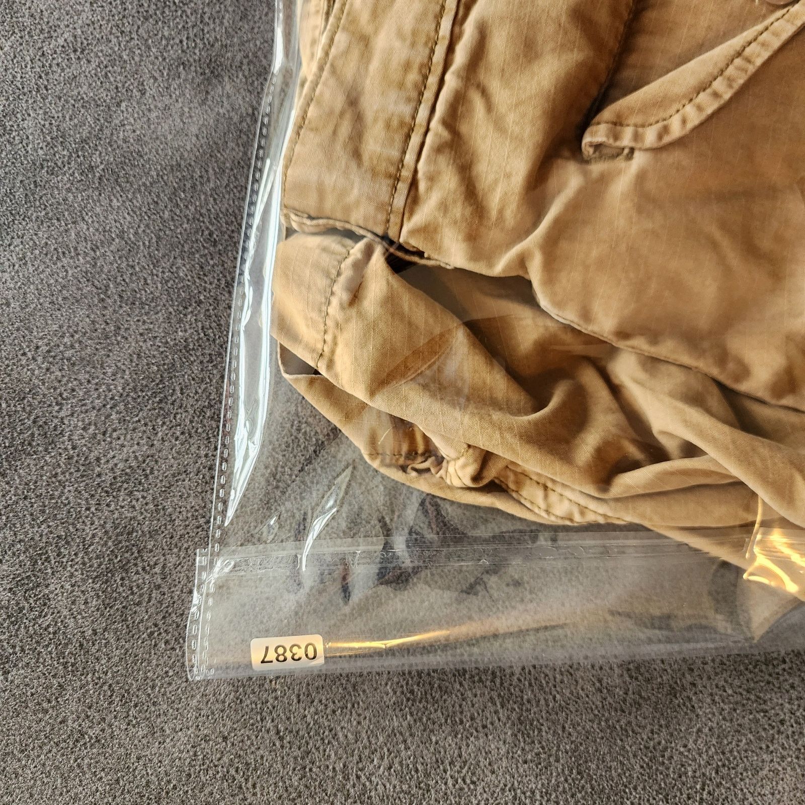 Levi's Levi's Strauss Rip-Stop Cargo Khaki Shorts 34" Waist Size US 34 / EU 50 - 6 Thumbnail