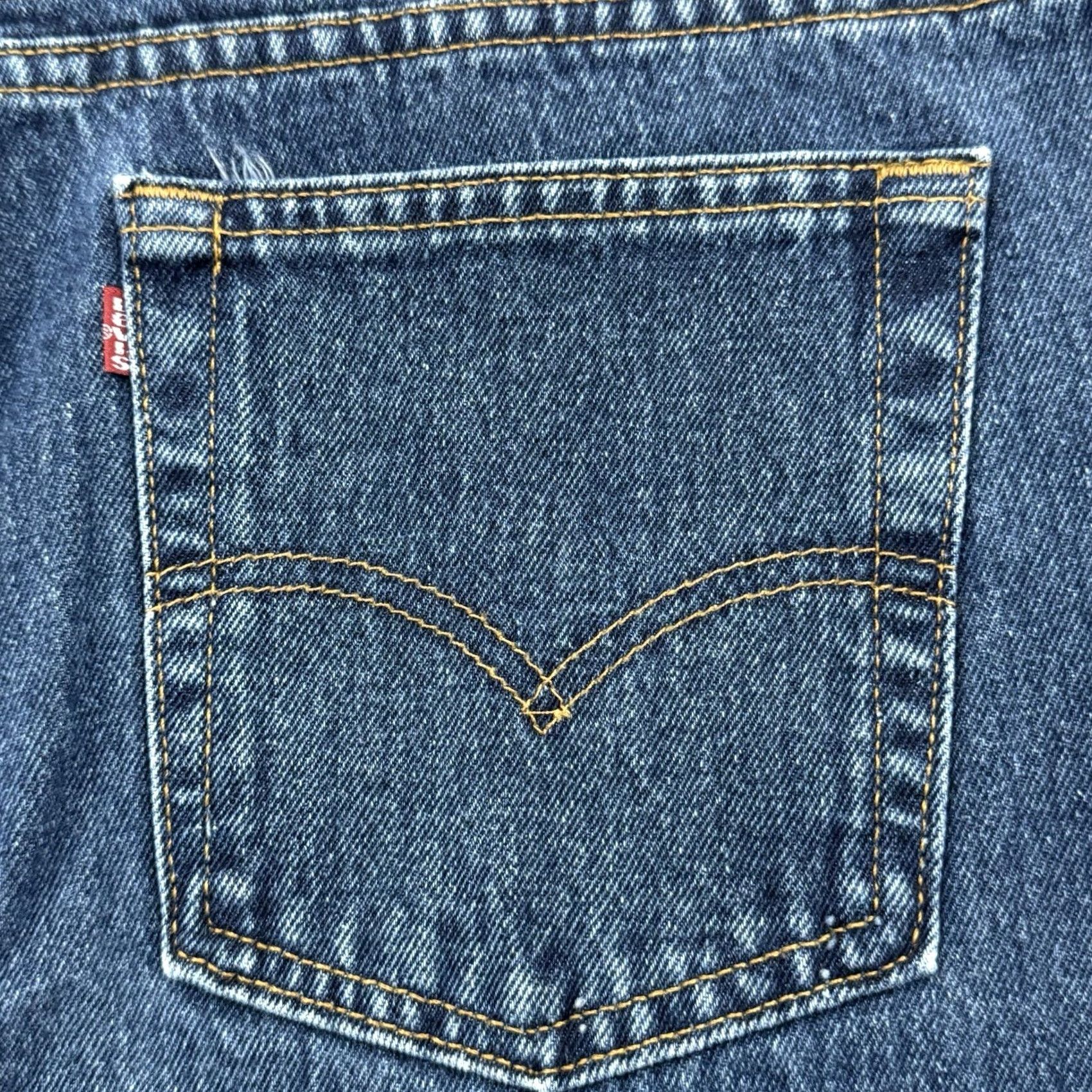 Levi's VINTAGE Levi’s 556 Jeans 14 Med Guys Fit Straight Leg 90s Blue Denim USA Women’s Regular Size 34x31 Girls/Mens? Size 36" / US 14 / IT 50 - 7 Thumbnail