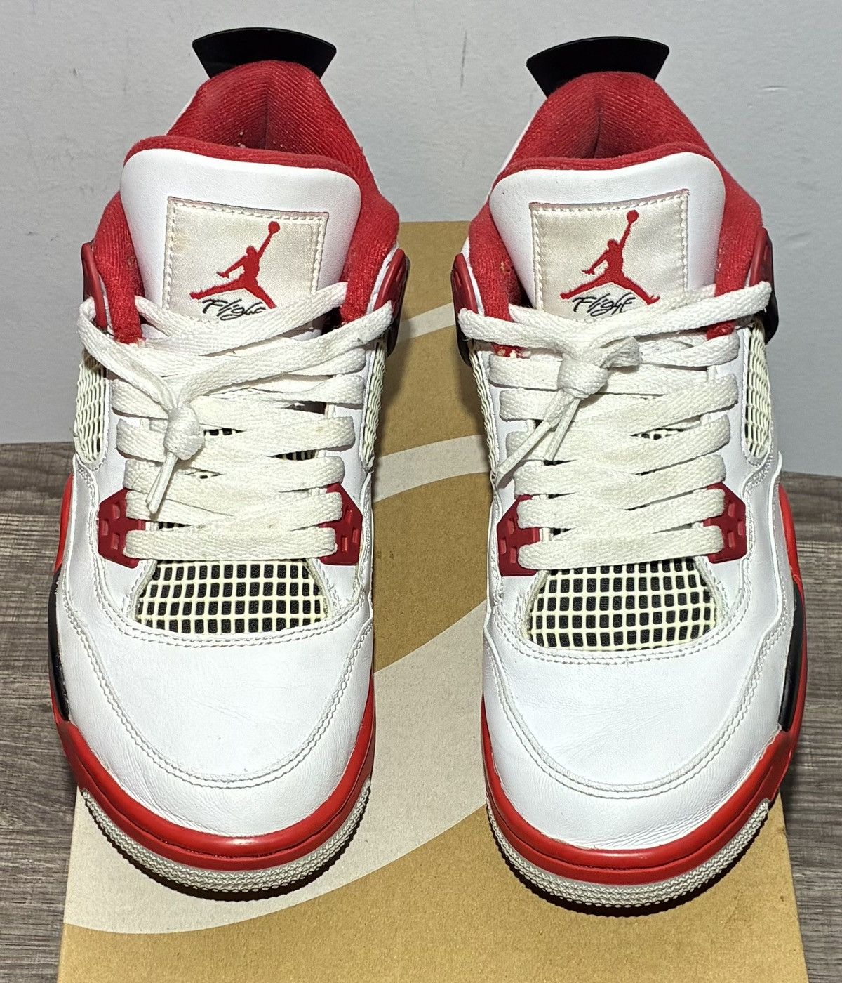 Jordan Brand Size 6.5Y - Air Jordan 4 Retro Fire Red (2020) (GS) Size US 6.5 / EU 39-40 - 3 Thumbnail