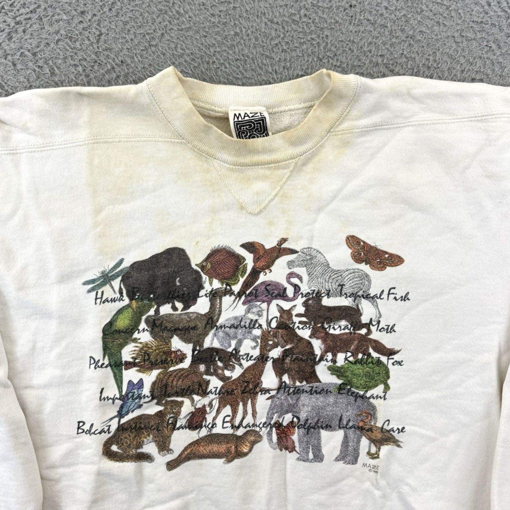 Vintage VINTAGE Maze Sweatshirt Shirt Mens XL White 90s Animals USA Made Cotton Polyester Crew Neck Long Sleeve Graphic Print Skool Logo Pullover Size US L / EU 52-54 / 3 - 3 Thumbnail