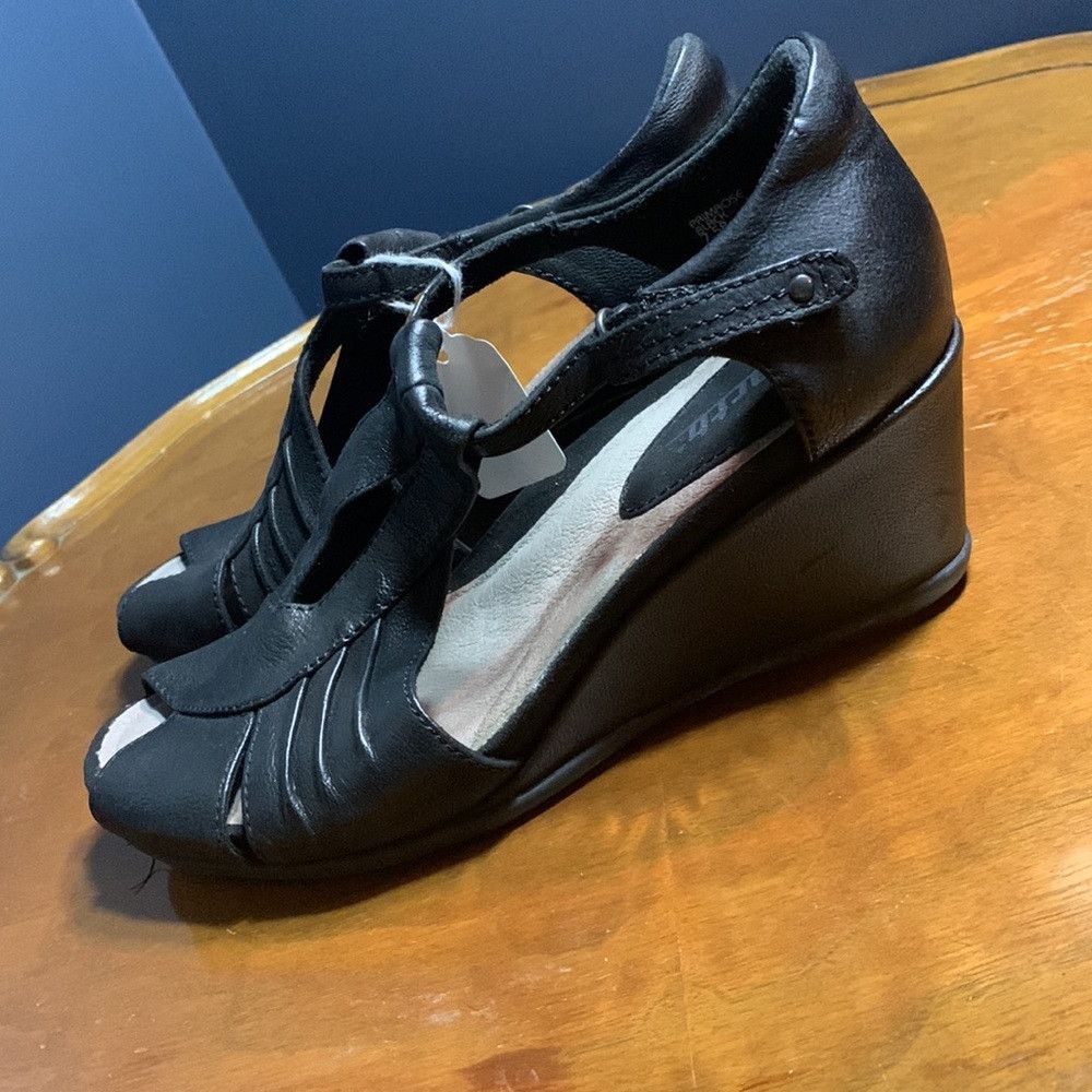 Other Earth sandal Size US 7.5 / IT 37.5 - 3 Thumbnail