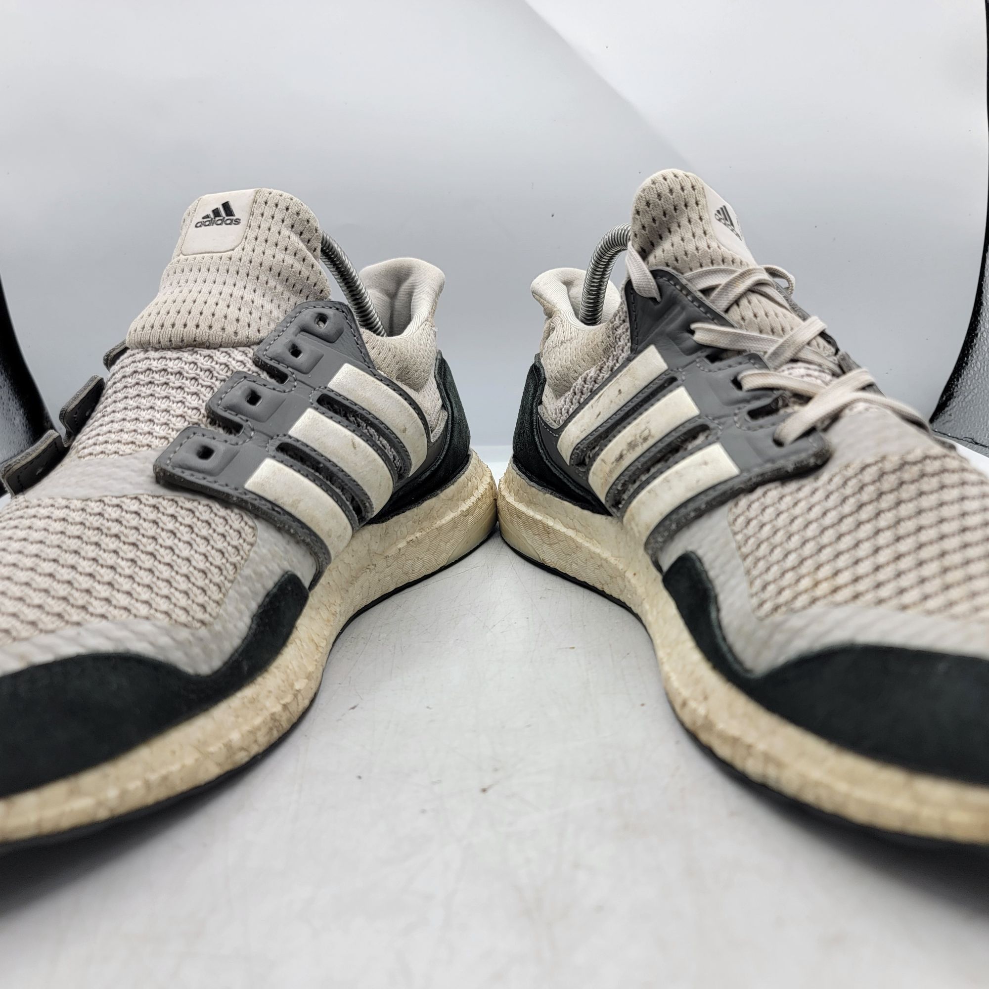 Adidas adidas Ultraboost 1.0 S&L Mens 10 Grey Black Sneaker Shoes A Size US 10 / EU 43 - 3 Thumbnail