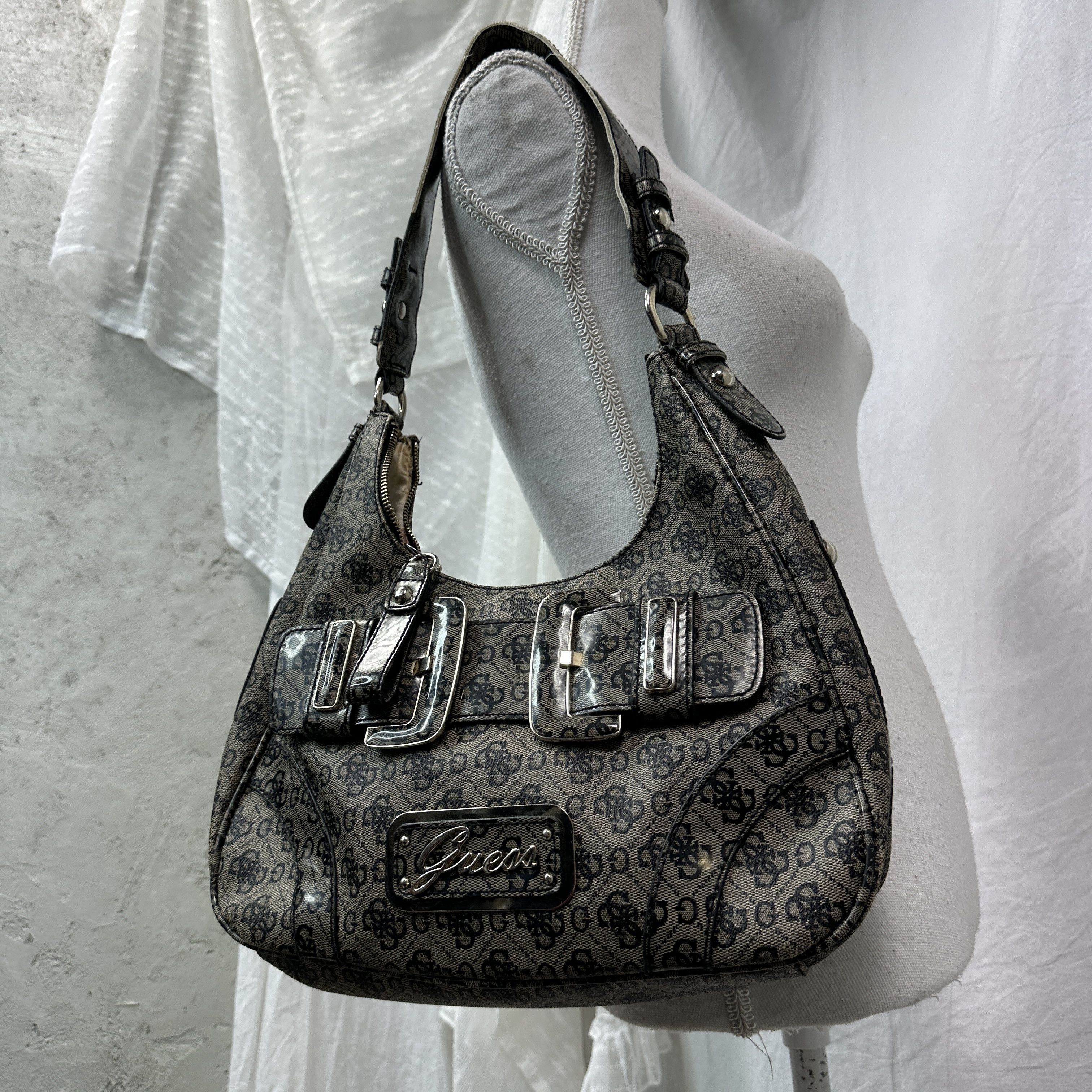 Guess Vintage Avant Garde Guess Monogram Buckled Hobo Bag Y2K Size ONE SIZE - 8 Thumbnail