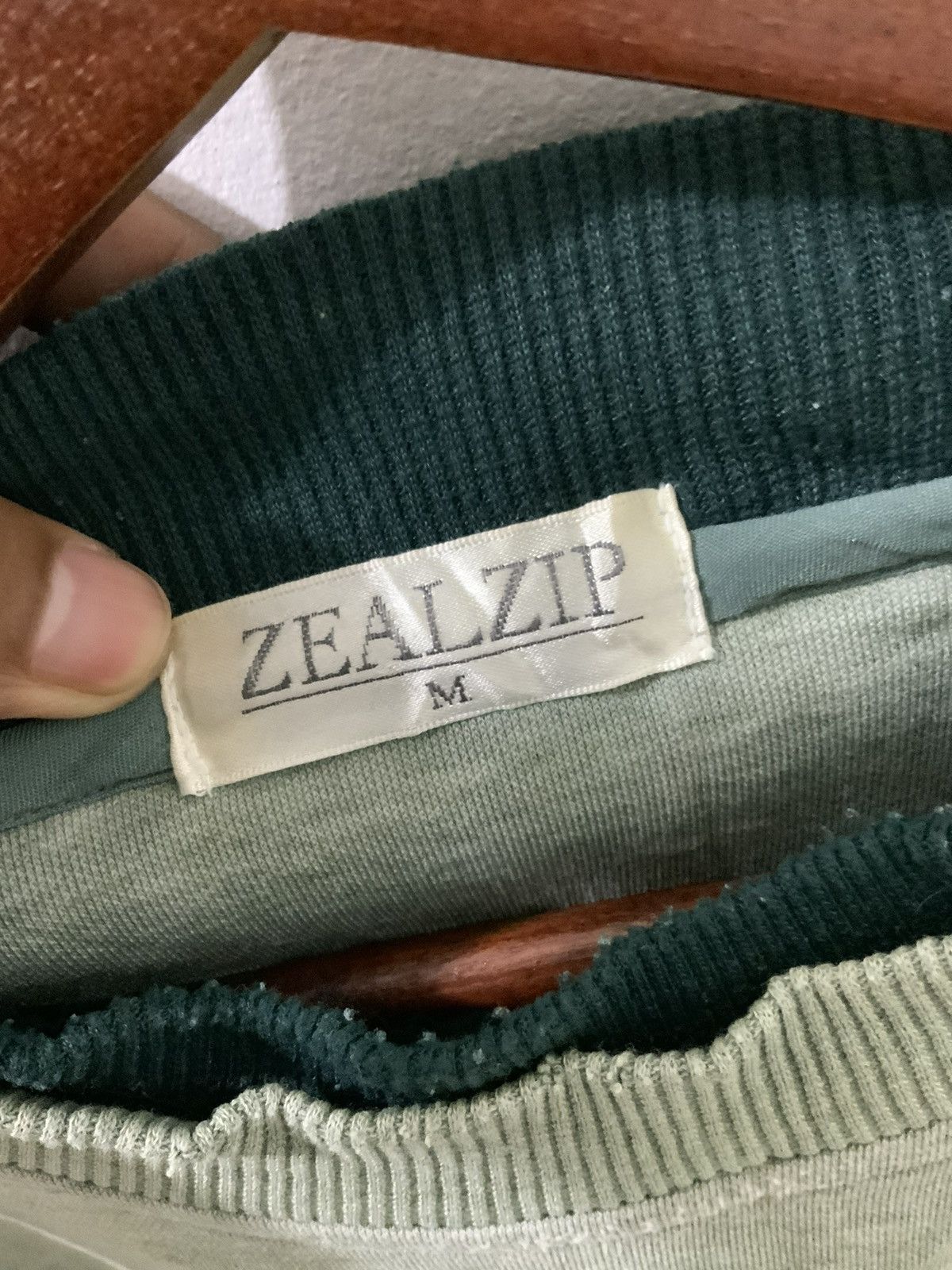 The Unbranded Brand Vintage Zealzip Sweatshirt Size US M / EU 48-50 / 2 - 12 Thumbnail