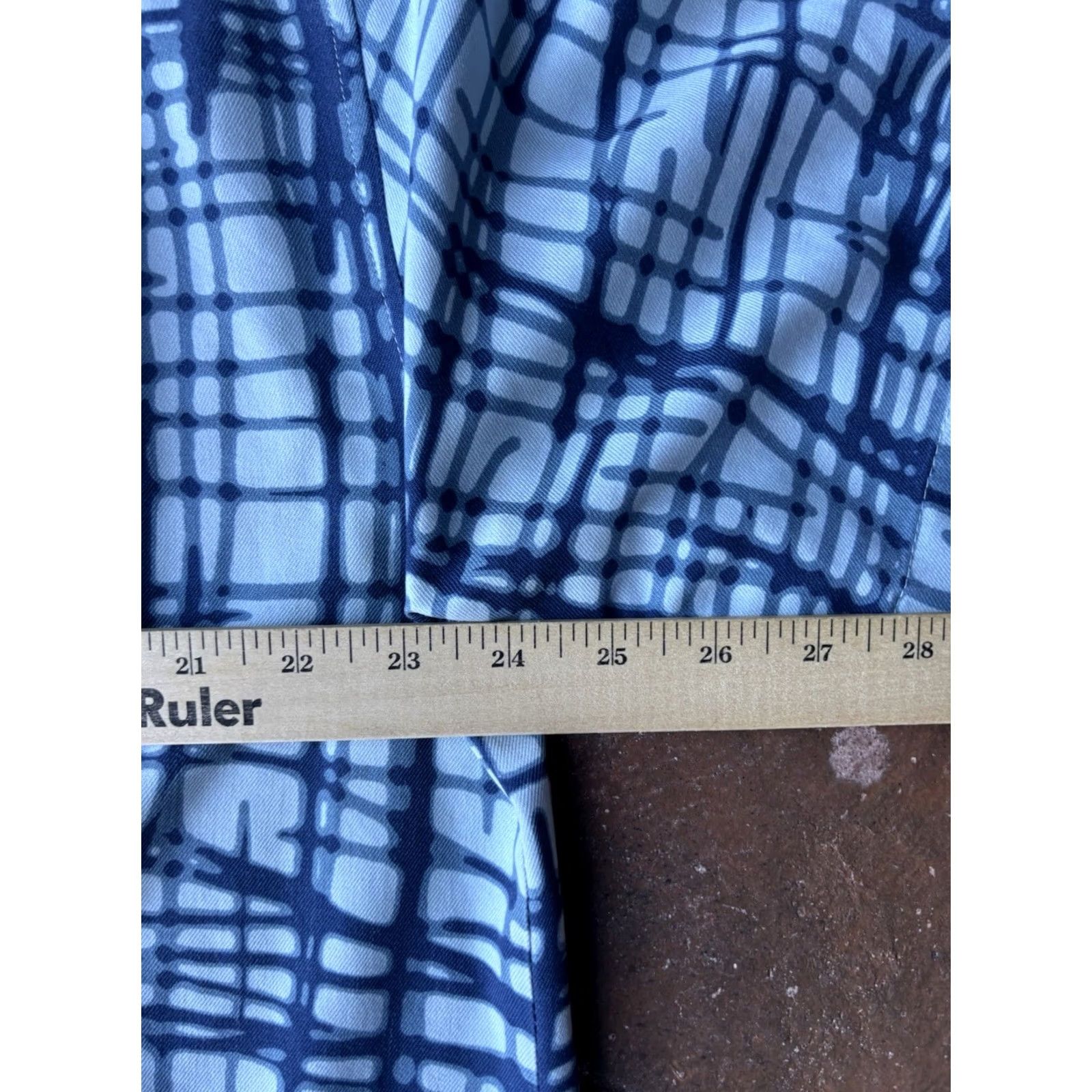 ALOHAS VINTAGE Island Republic Shirt Mens M Blue Silk Hawaiian Abstract Men Aloha Beach Size US M / EU 48-50 / 2 - 4 Thumbnail
