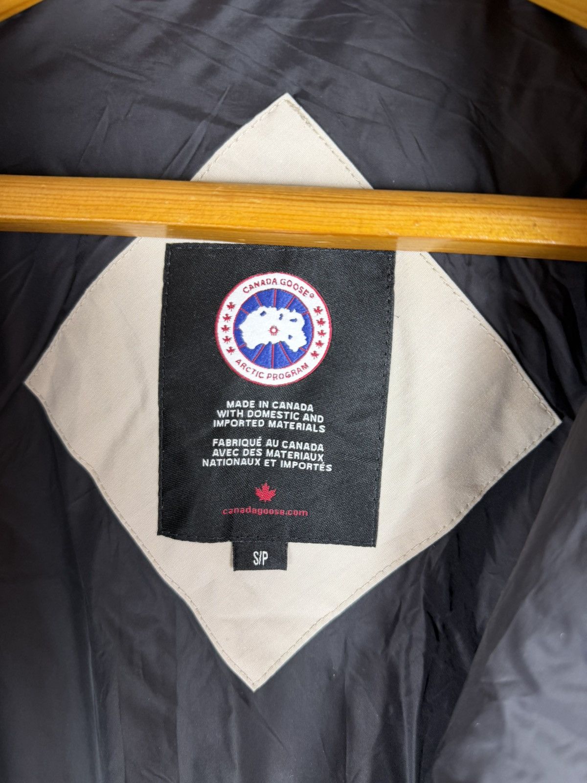 Canada Goose Vintage Canada Goose puffer jacket Size US S / EU 44-46 / 1 - 9 Thumbnail